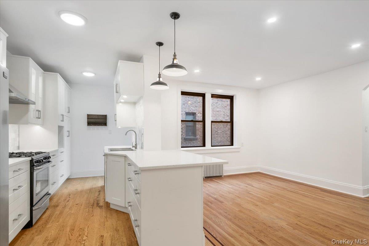 30 Windsor Terrace # 4J, White Plains, NY 10601