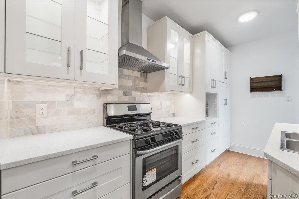 30 Windsor Terrace # 4J, White Plains, NY 10601