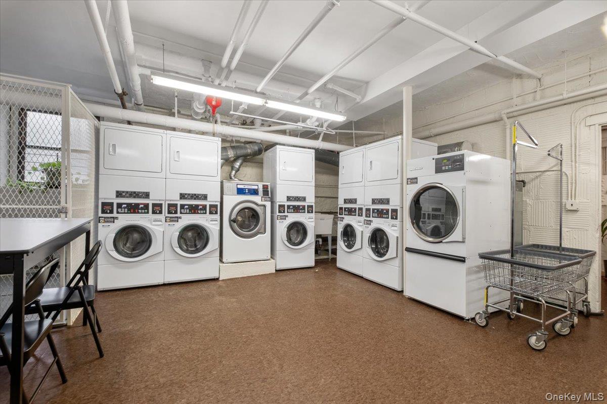 30 Windsor Terrace # 4J, White Plains, NY 10601