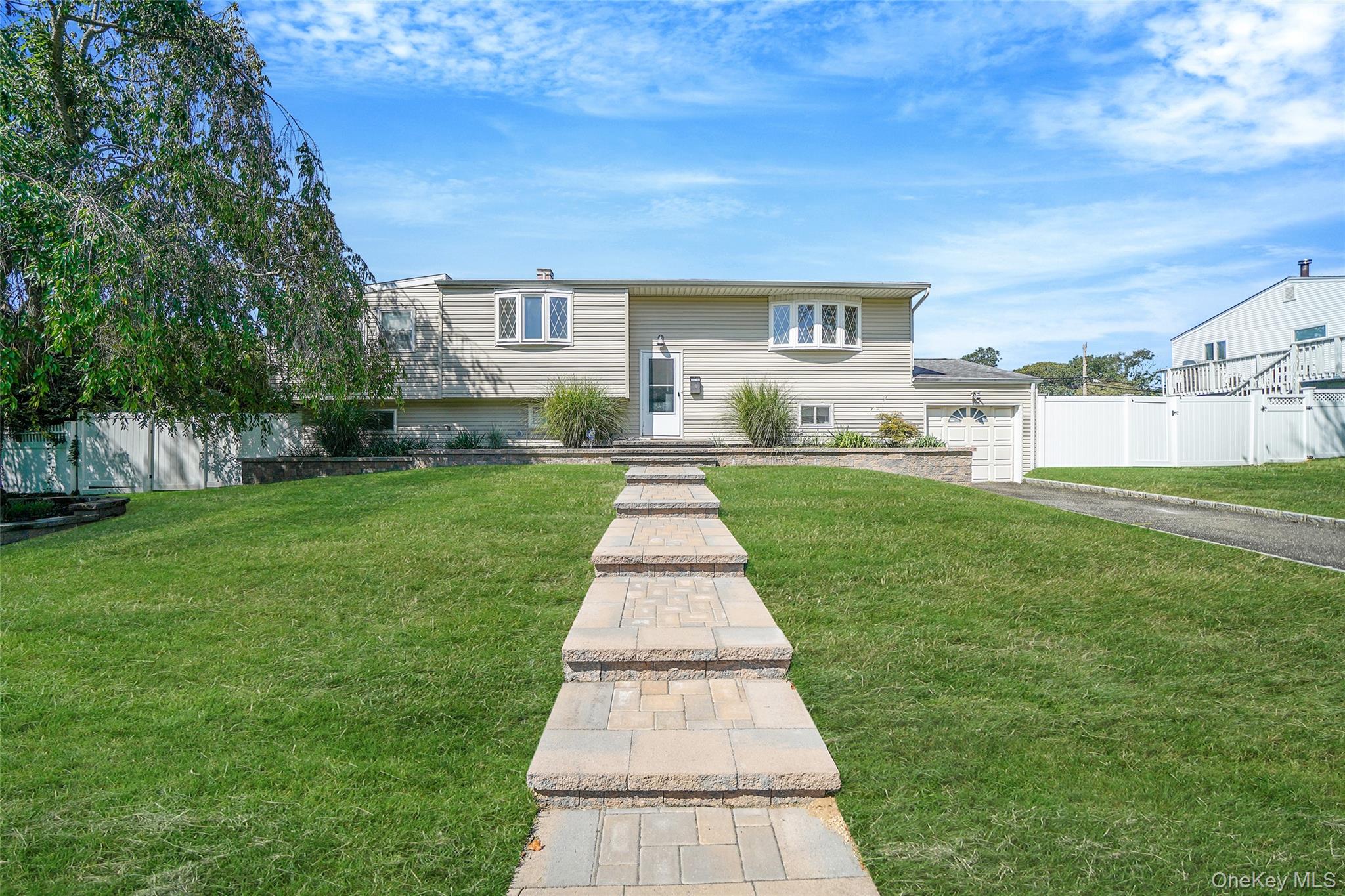 7 Pomper Drive, East Northport, NY 11731