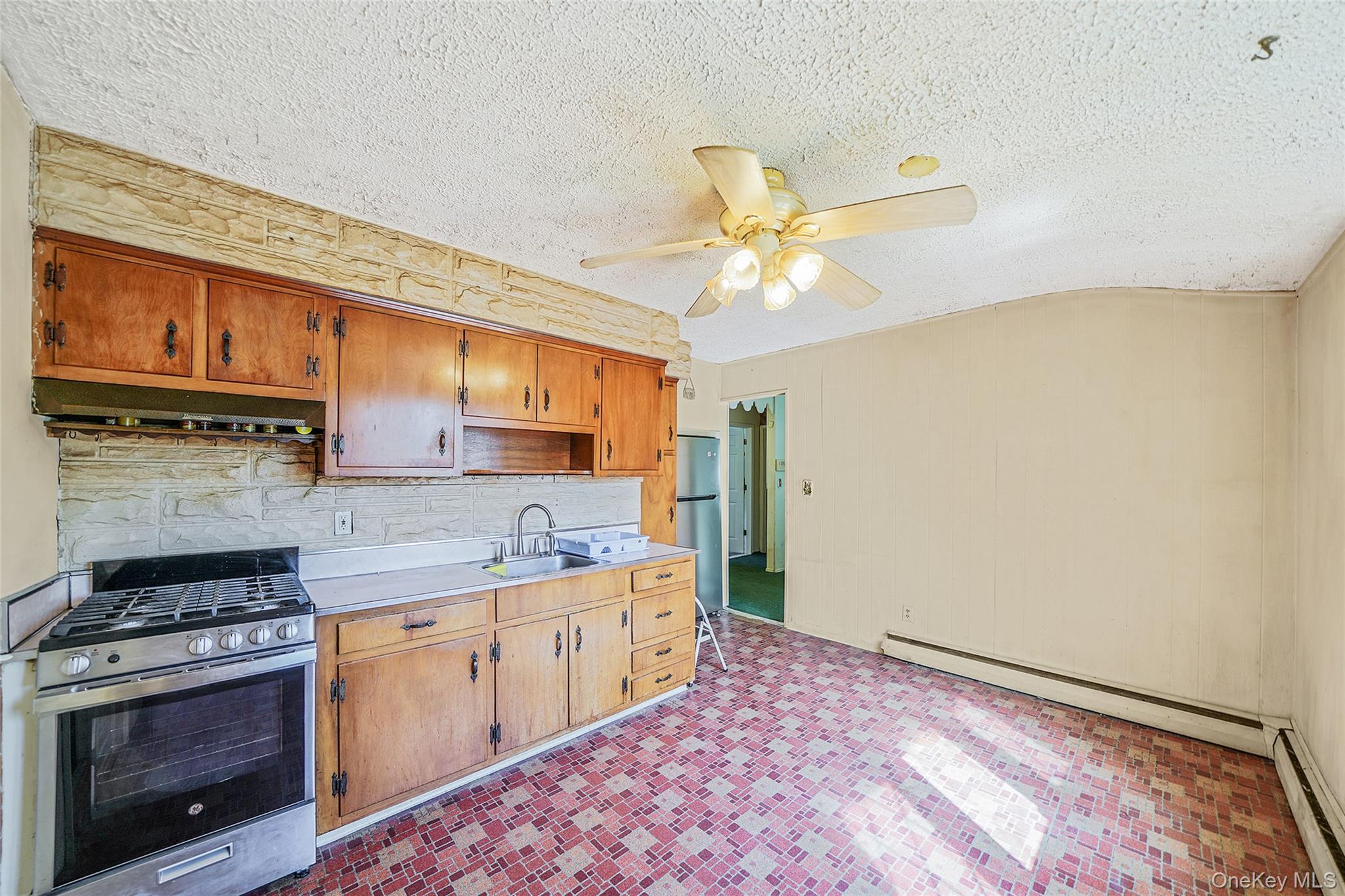 7 Pomper Drive, East Northport, NY 11731