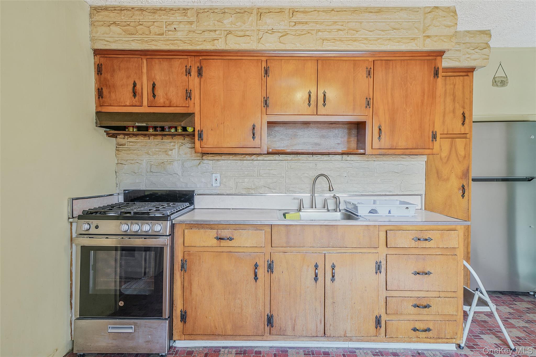 7 Pomper Drive, East Northport, NY 11731