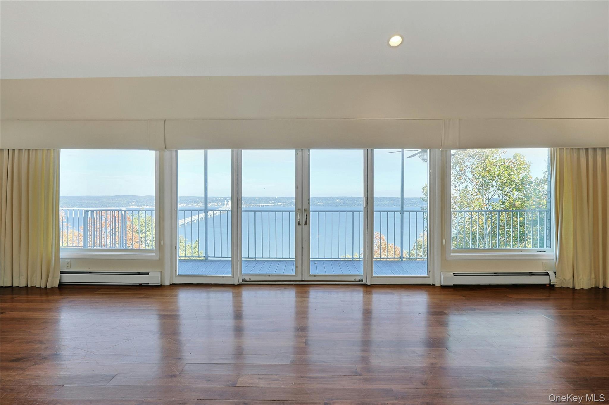 29 Tweed Boulevard, Nyack, NY 10960