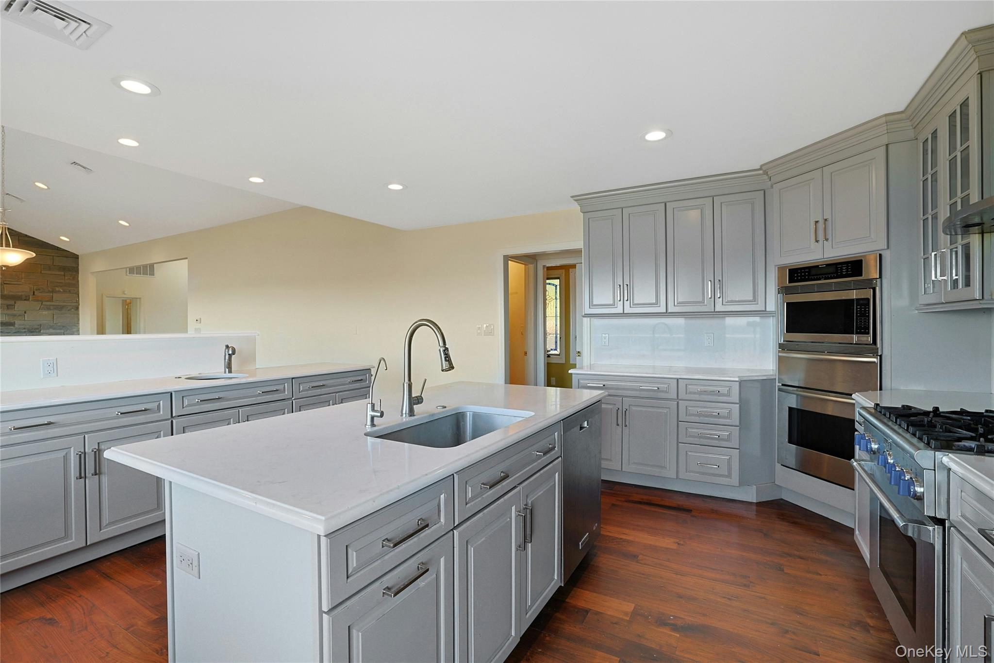 29 Tweed Boulevard, Nyack, NY 10960