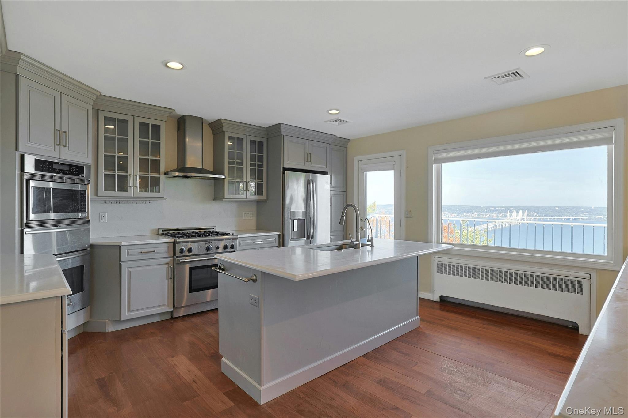 29 Tweed Boulevard, Nyack, NY 10960