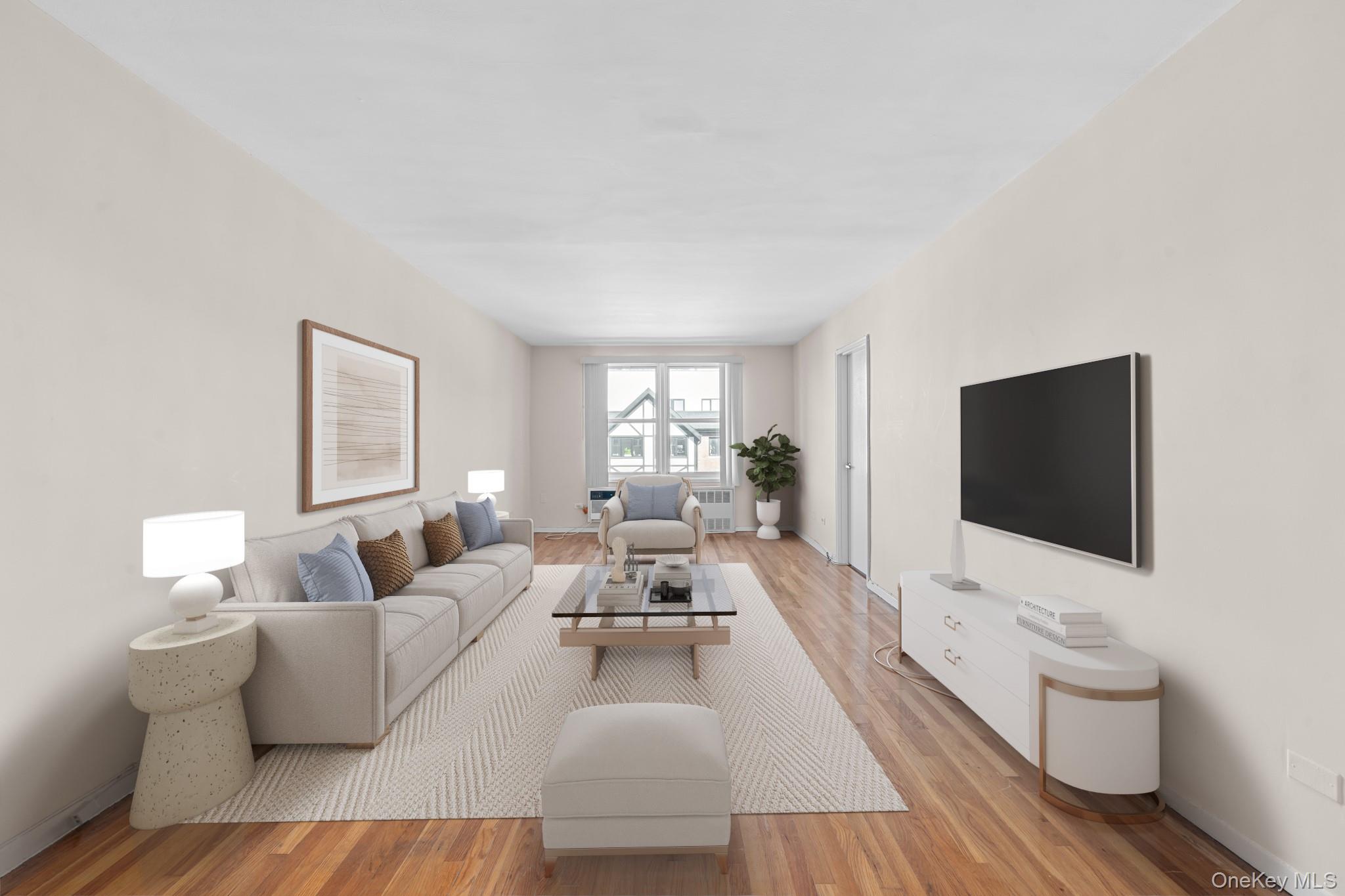 241-20 Northern Boulevard # #6E, Douglaston, NY 11362