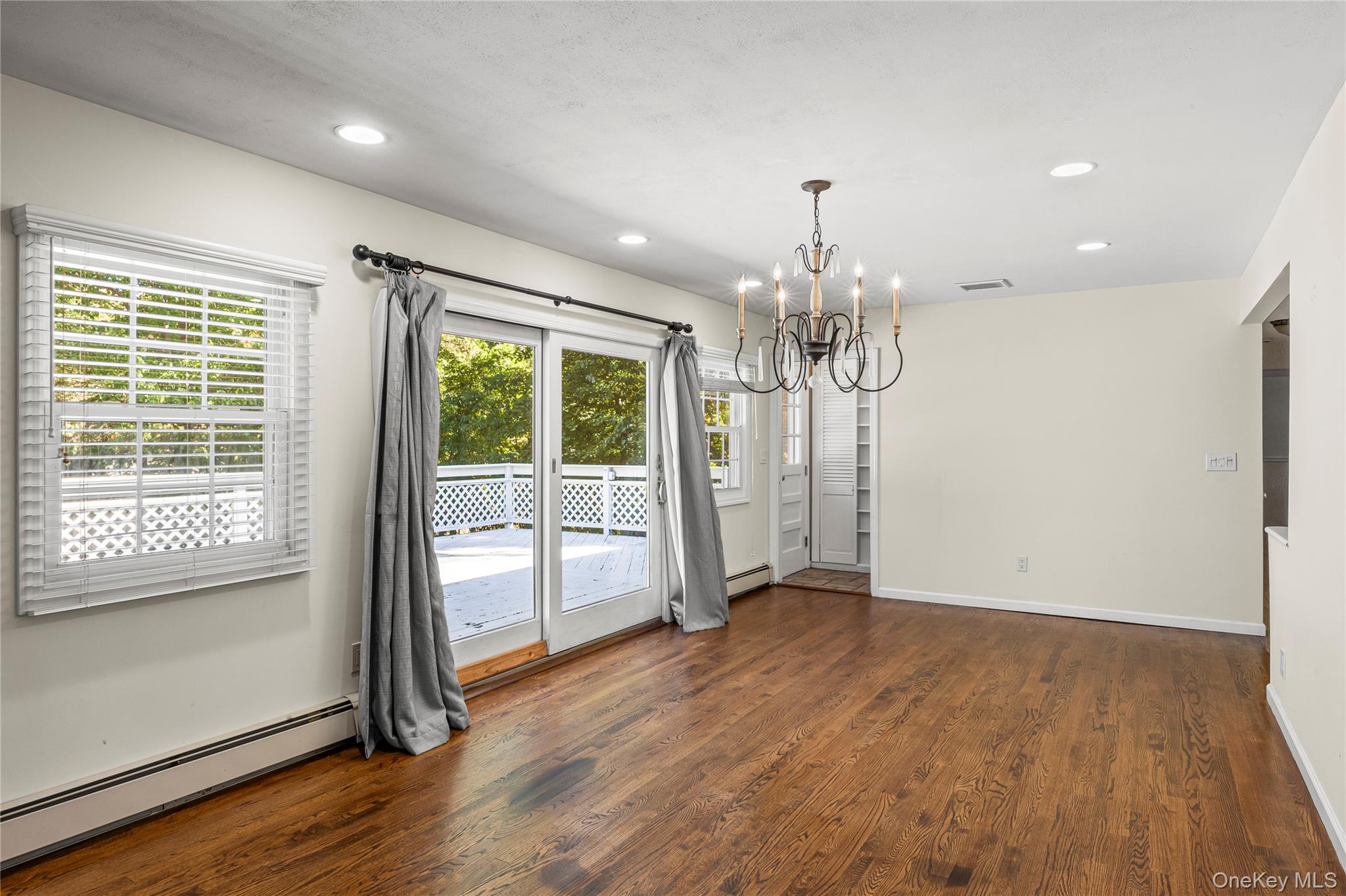 15 Oakwood Avenue, Miller Place, NY 11764