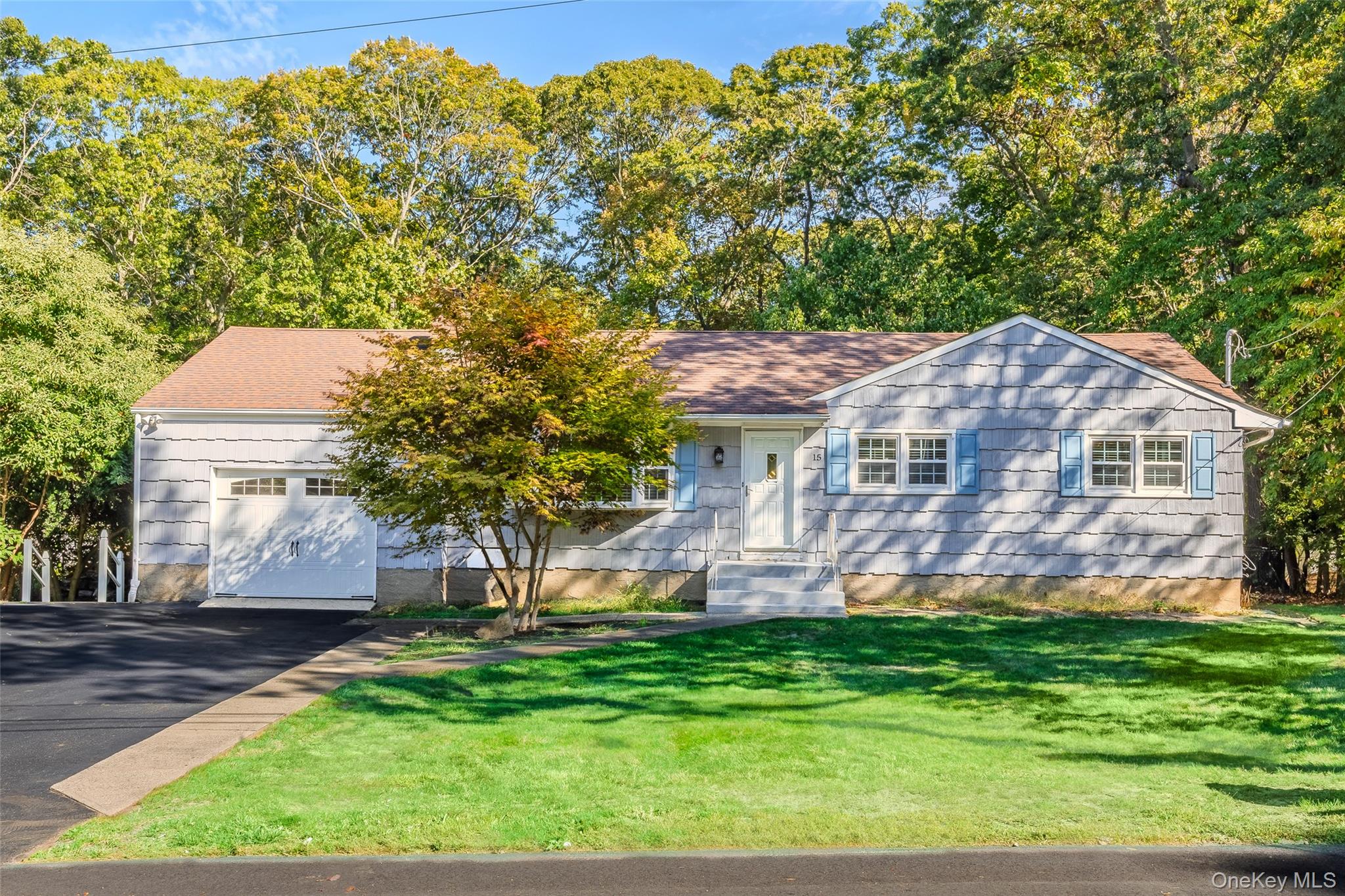 15 Oakwood Avenue, Miller Place, NY 11764