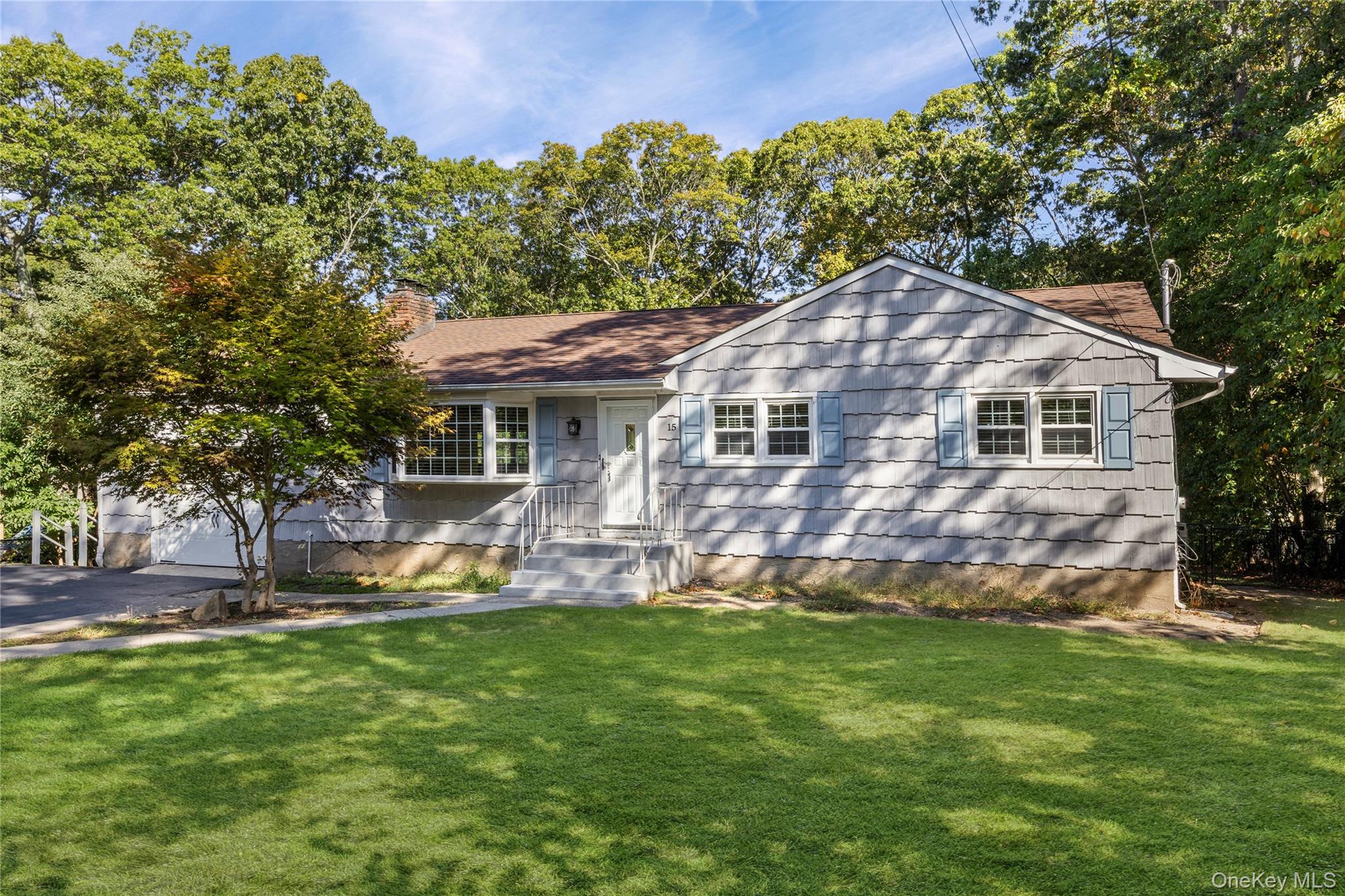 15 Oakwood Avenue, Miller Place, NY 11764