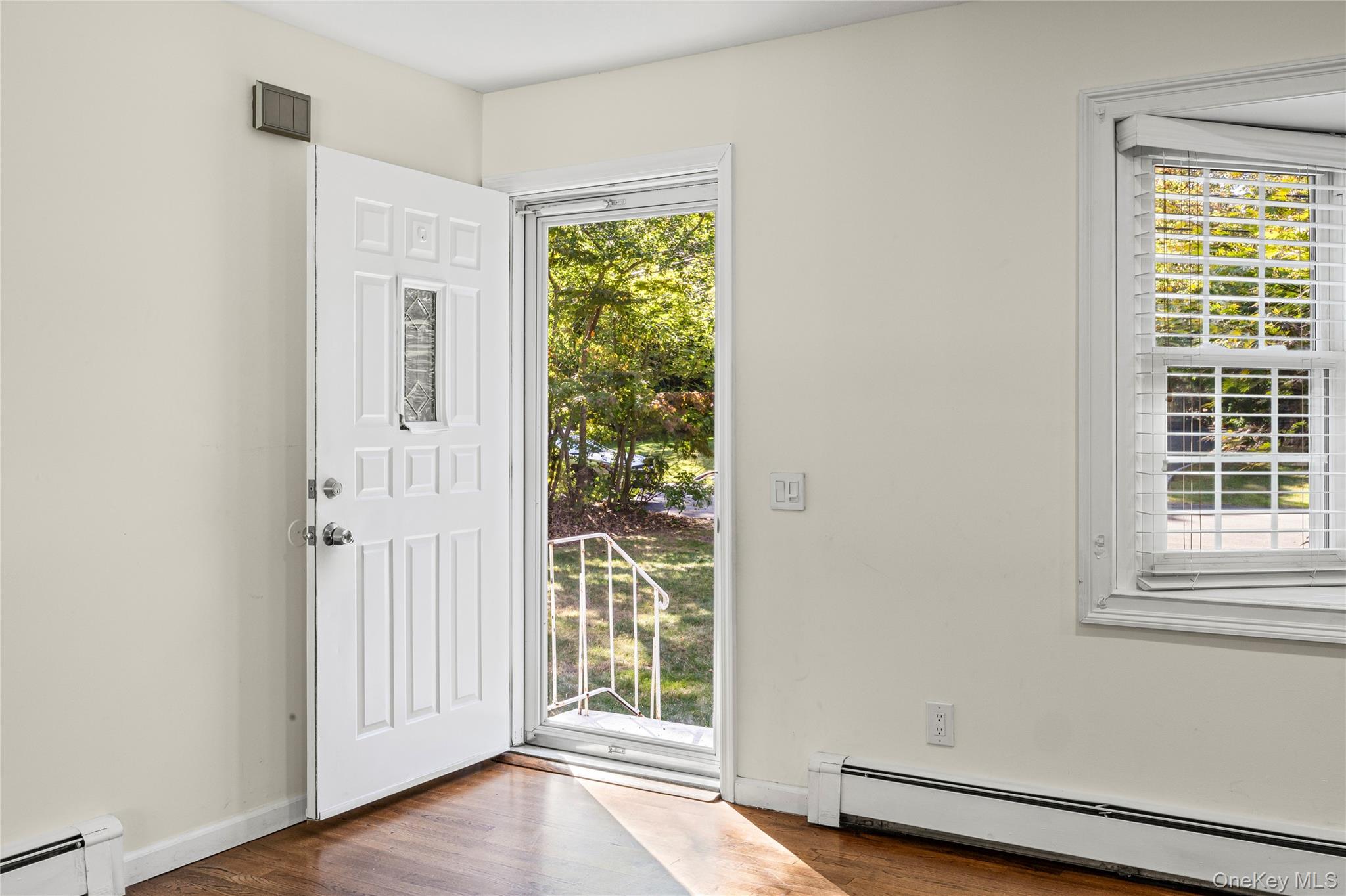 15 Oakwood Avenue, Miller Place, NY 11764