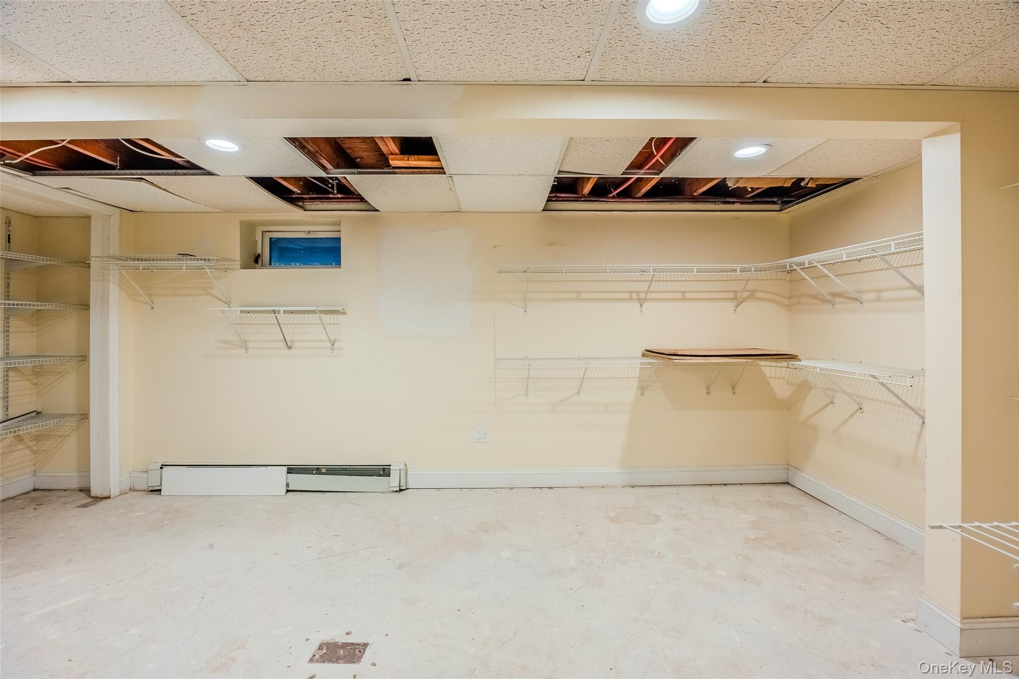 15 Oakwood Avenue, Miller Place, NY 11764