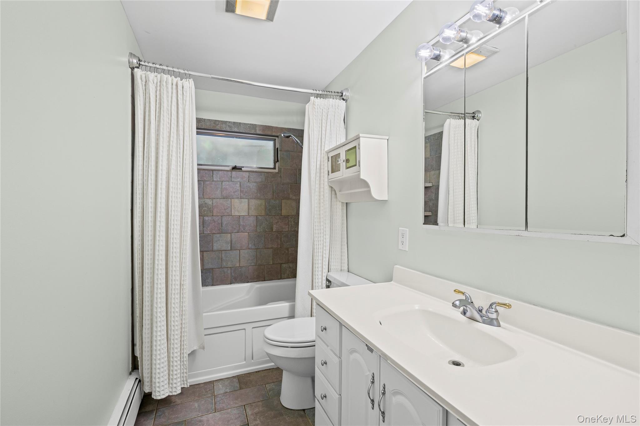 15 Oakwood Avenue, Miller Place, NY 11764