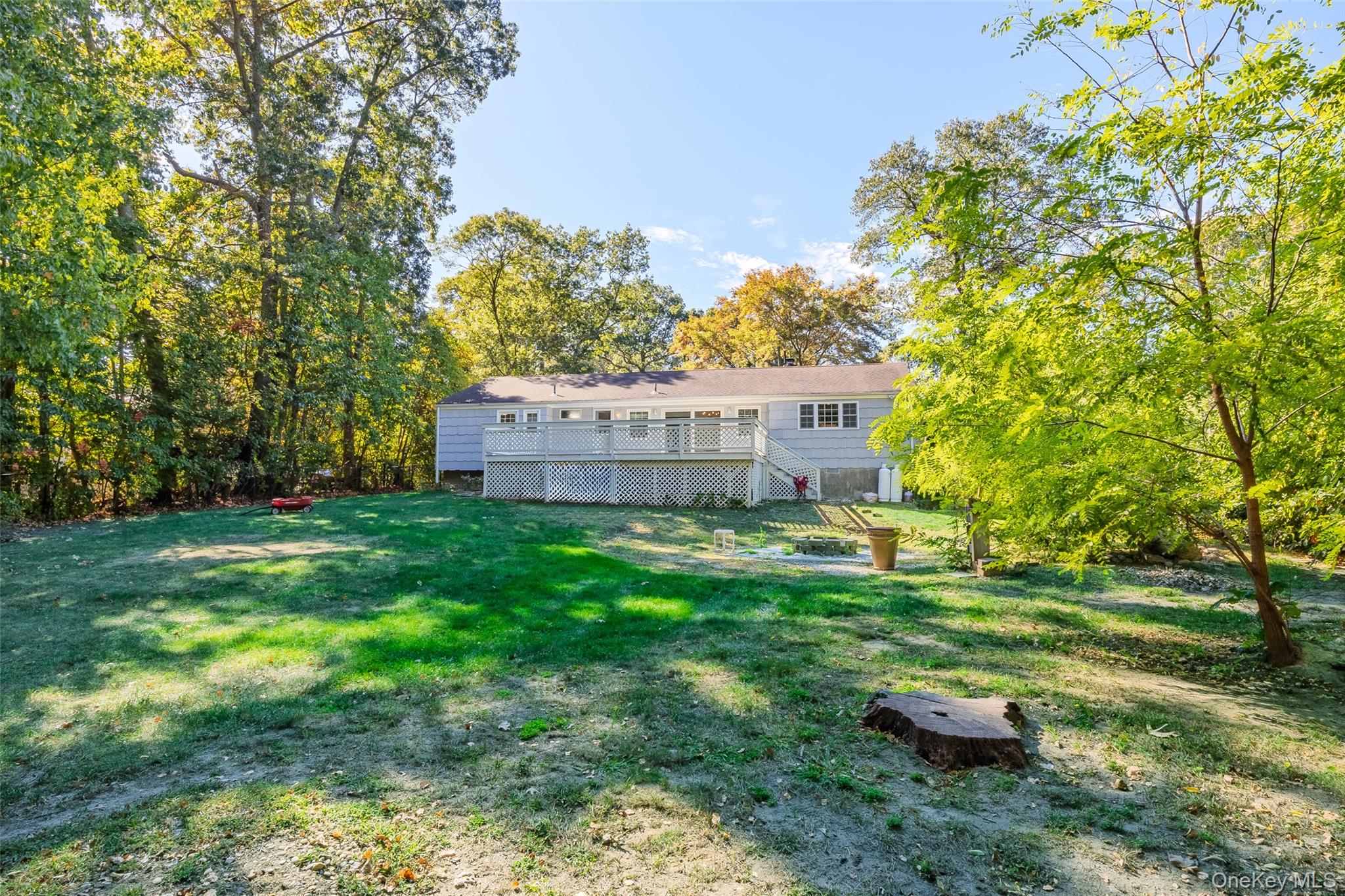 15 Oakwood Avenue, Miller Place, NY 11764