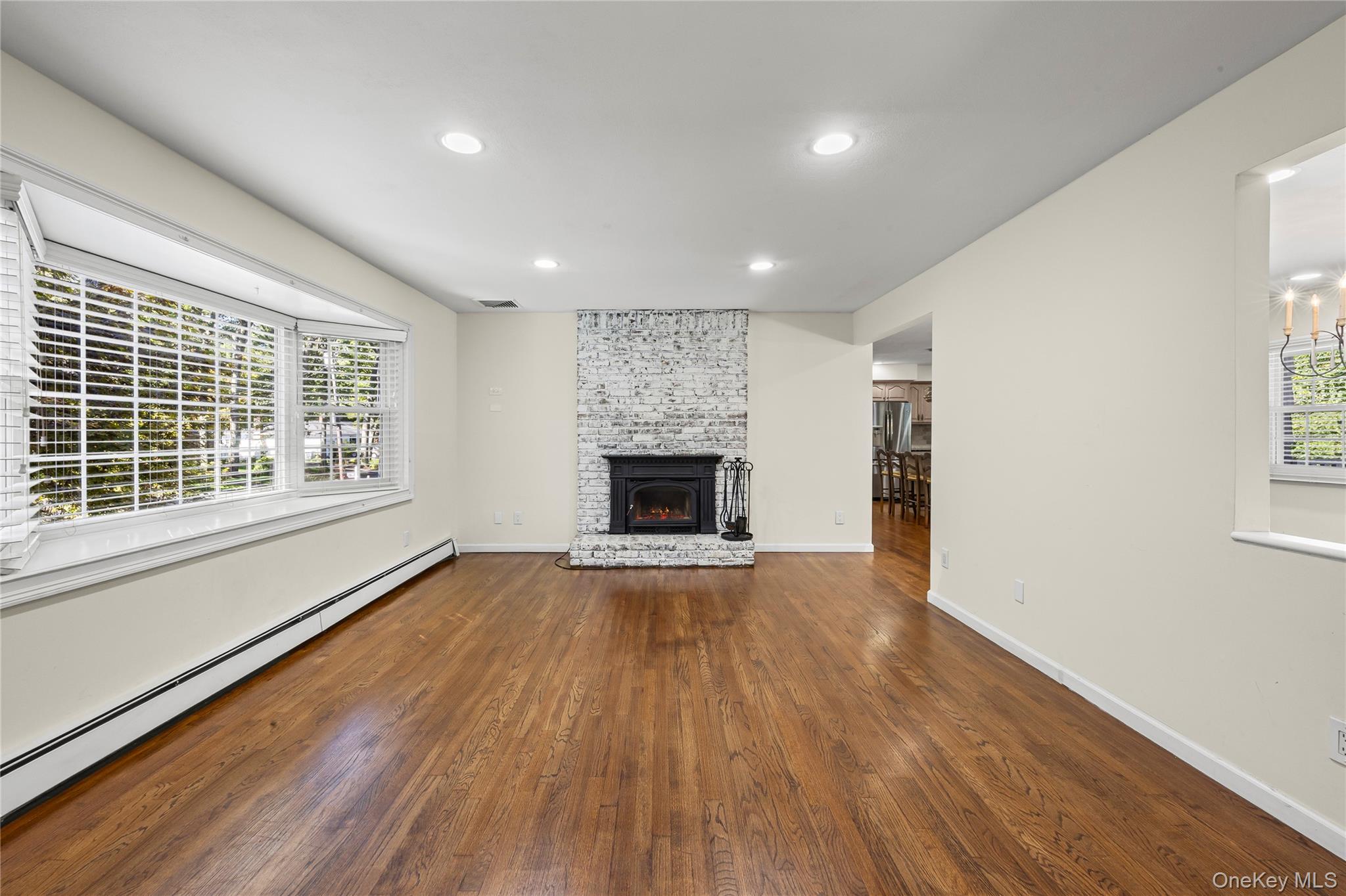 15 Oakwood Avenue, Miller Place, NY 11764