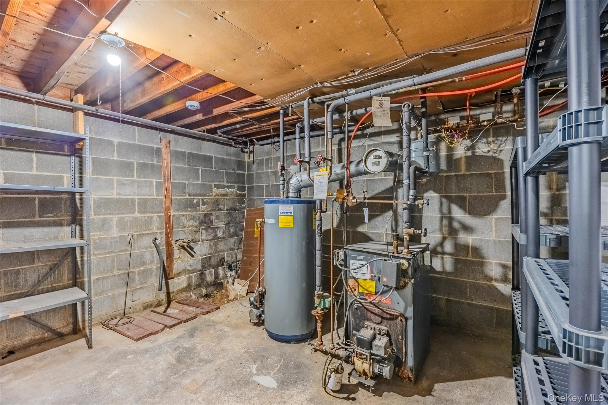 15 Oakwood Avenue, Miller Place, NY 11764