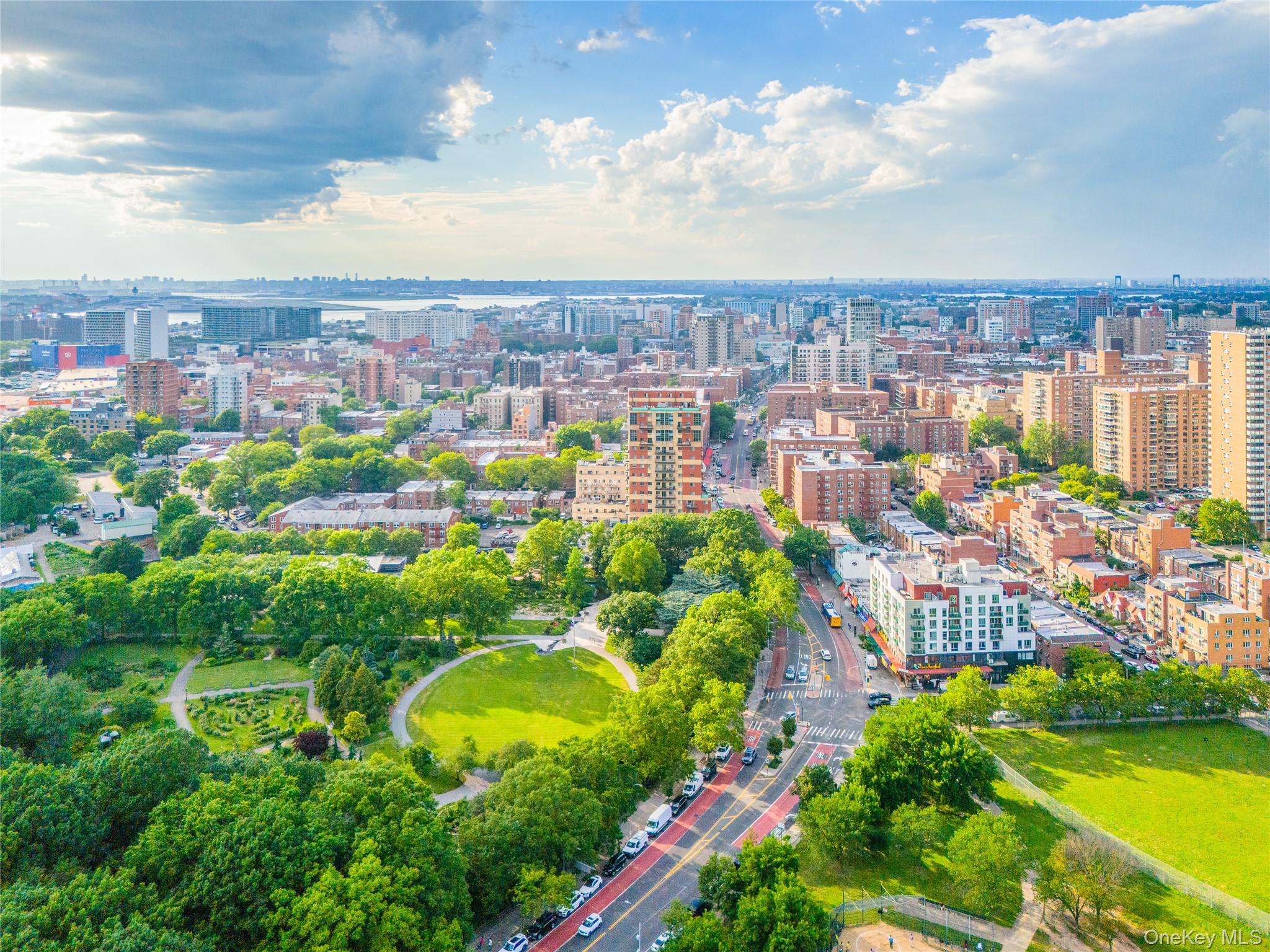 4318 Main Street # 12A, Flushing, NY 11355