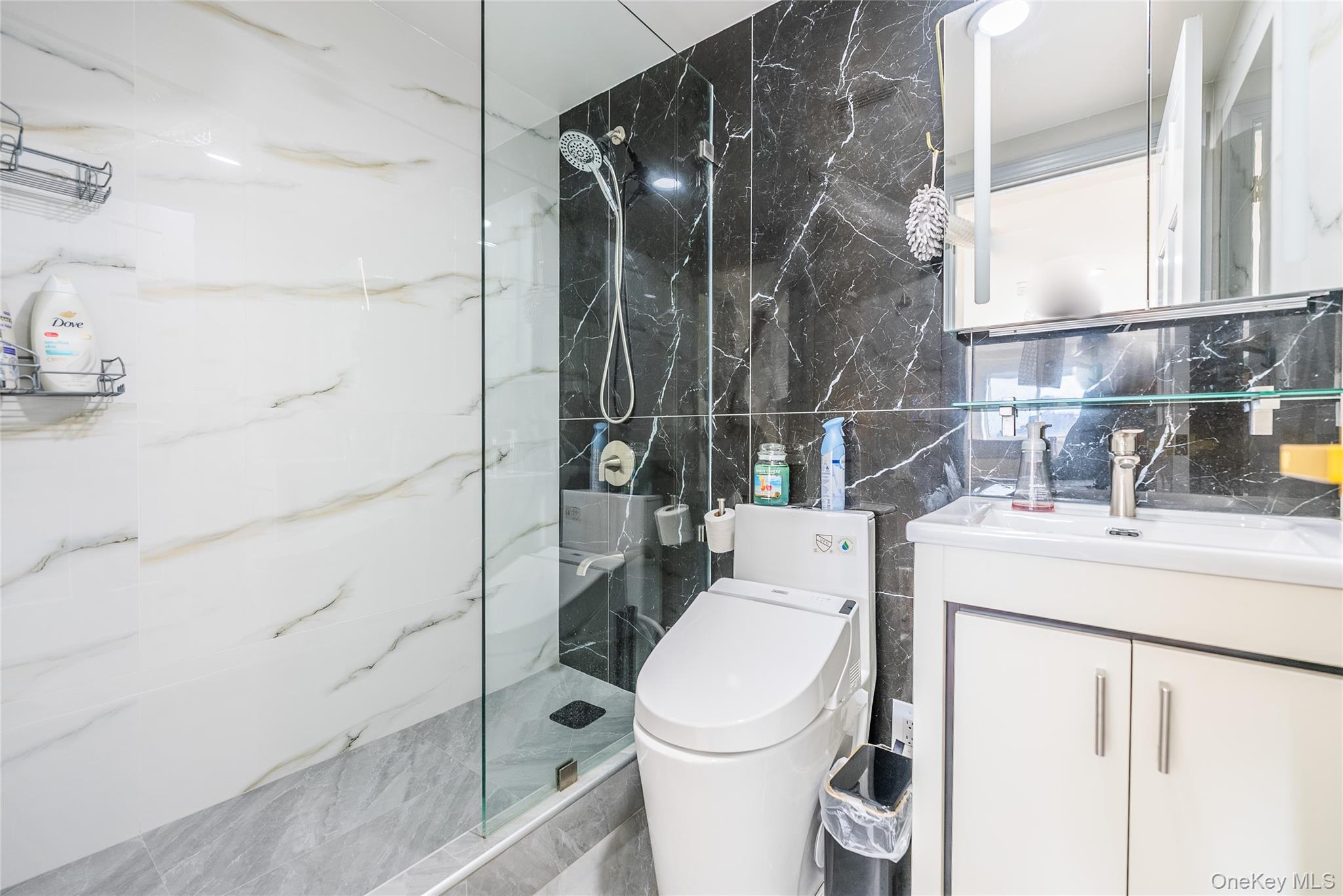 4318 Main Street # 12A, Flushing, NY 11355