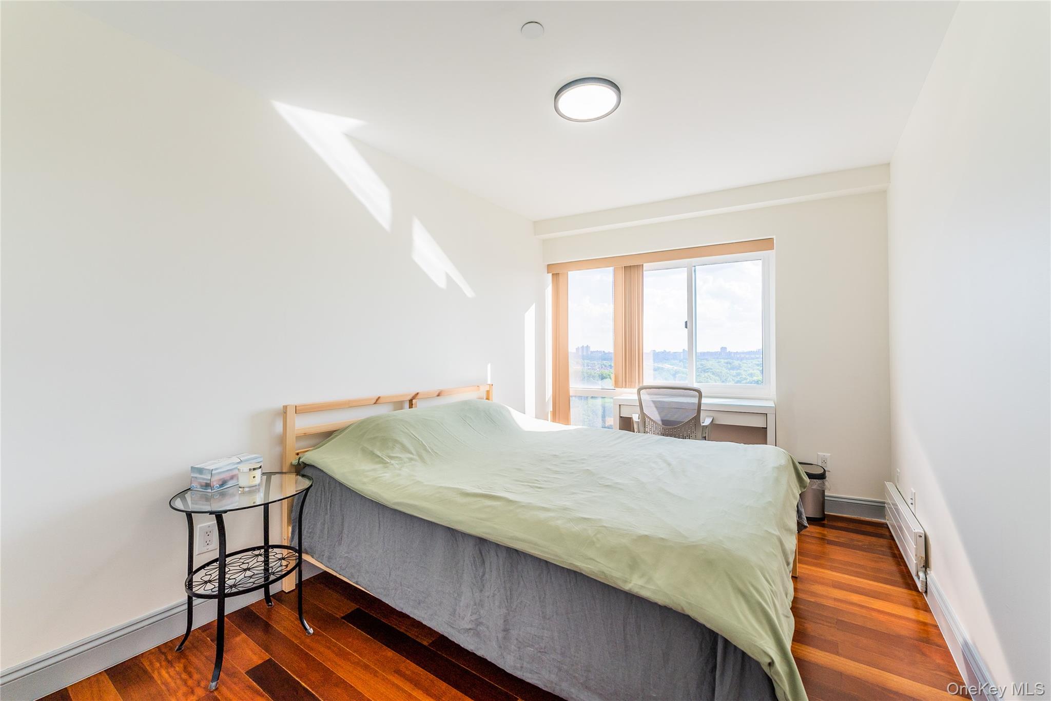 4318 Main Street # 12A, Flushing, NY 11355