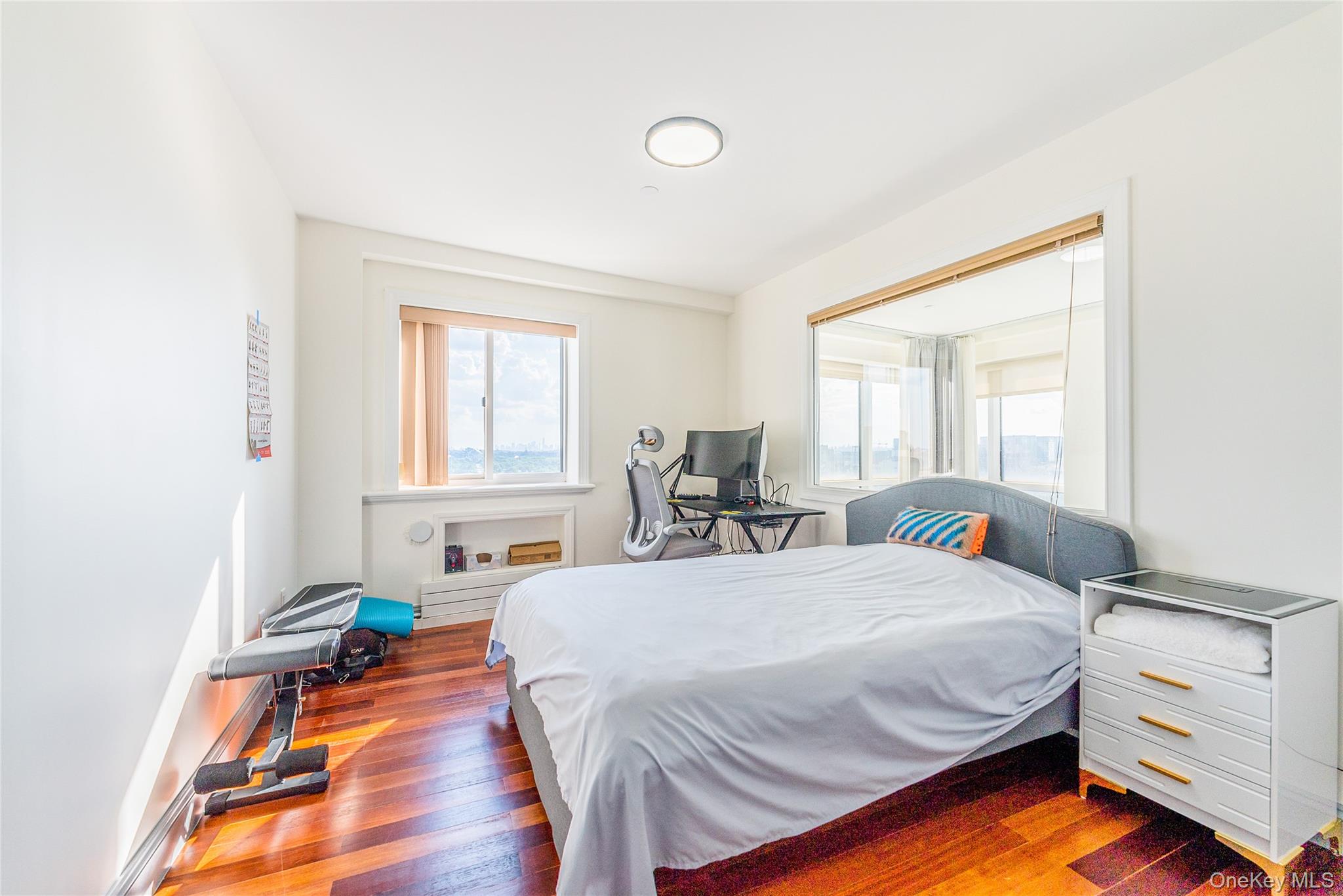 4318 Main Street # 12A, Flushing, NY 11355