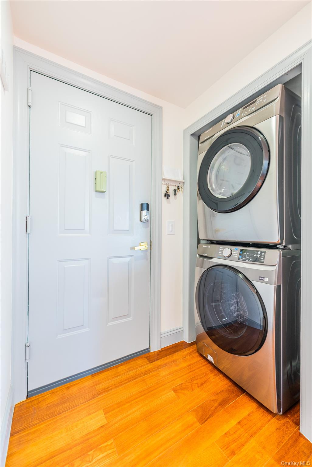 4318 Main Street # 12A, Flushing, NY 11355