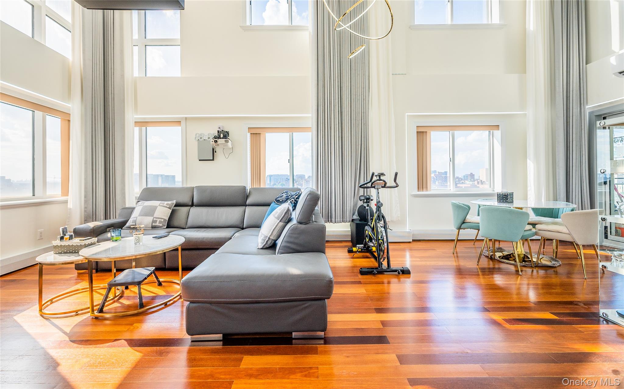 4318 Main Street # 12A, Flushing, NY 11355