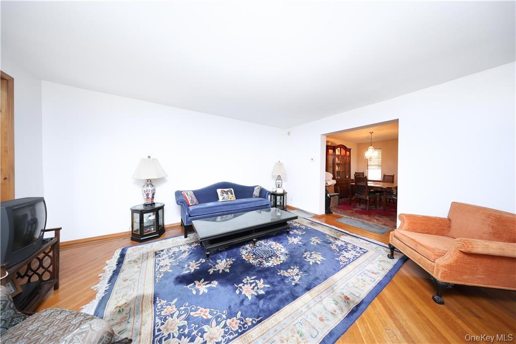 1988 E 29th Street, Brooklyn, NY 11229