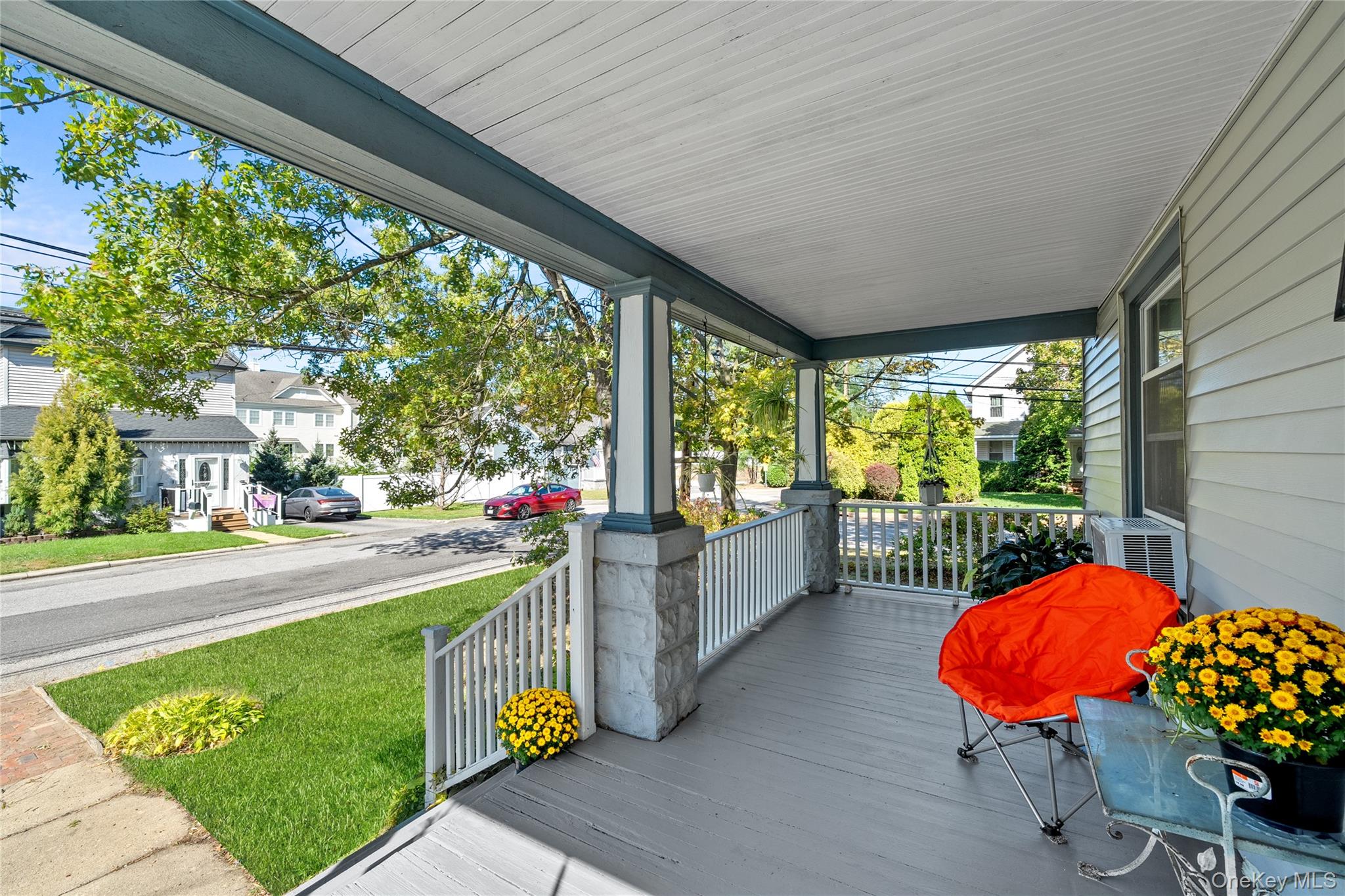 29 Lake Street, Amityville, NY 11701