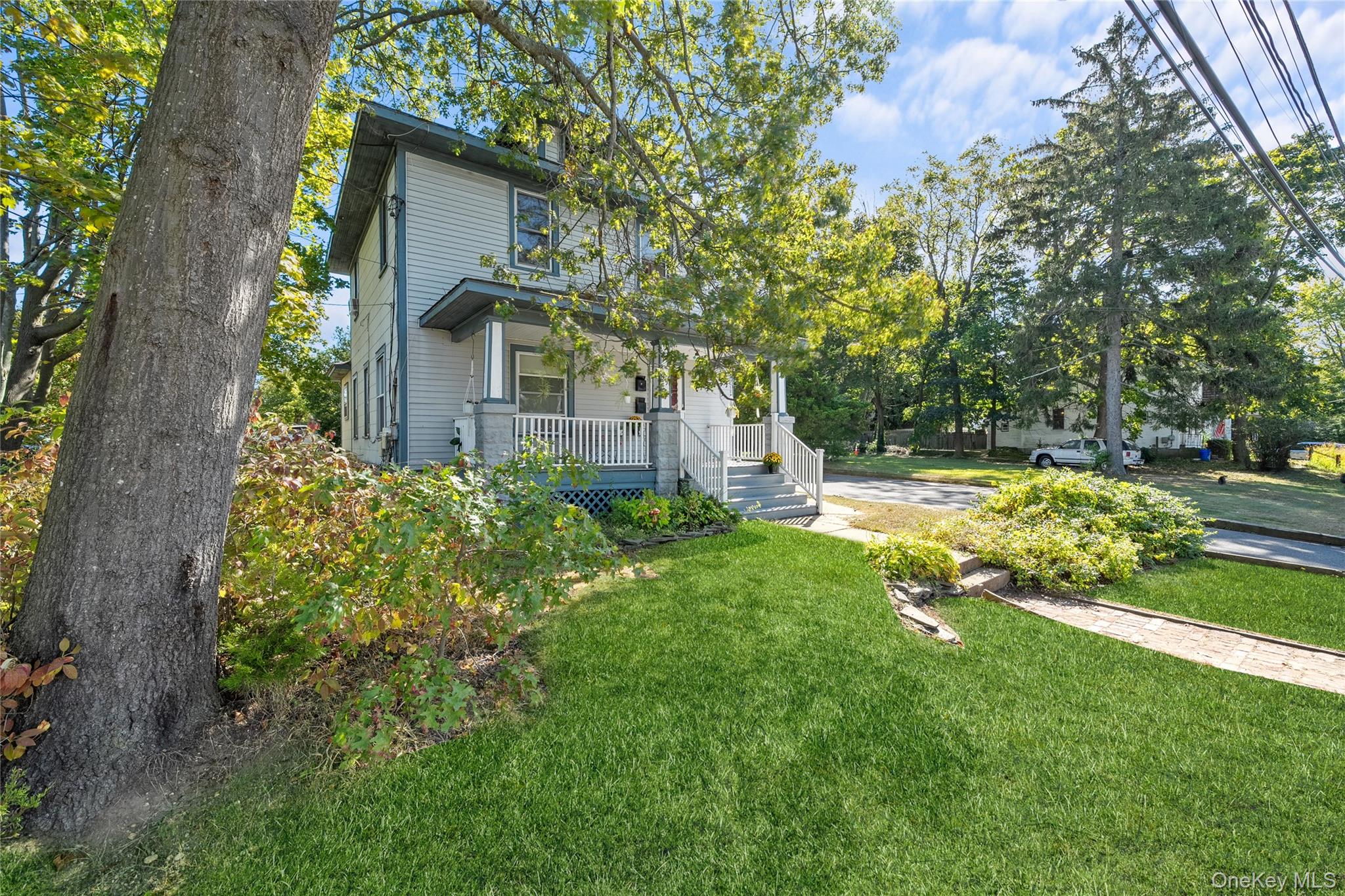 29 Lake Street, Amityville, NY 11701