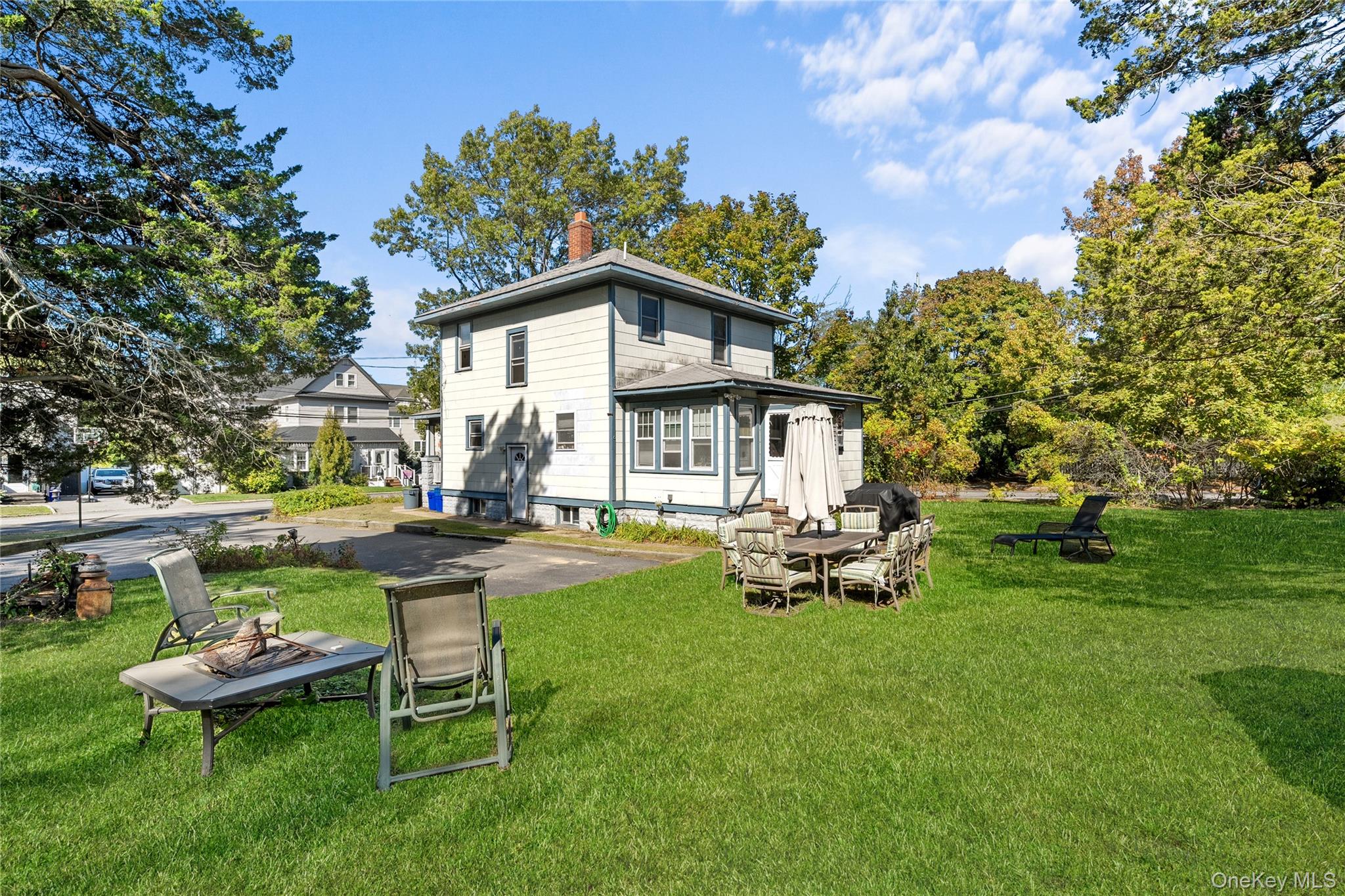 29 Lake Street, Amityville, NY 11701