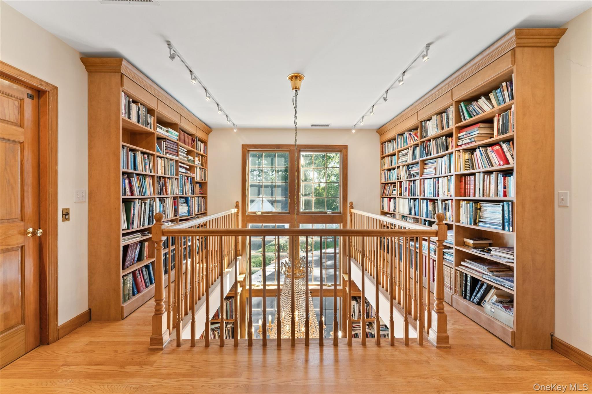 12 Hewitt Avenue, Bronxville, NY 10708