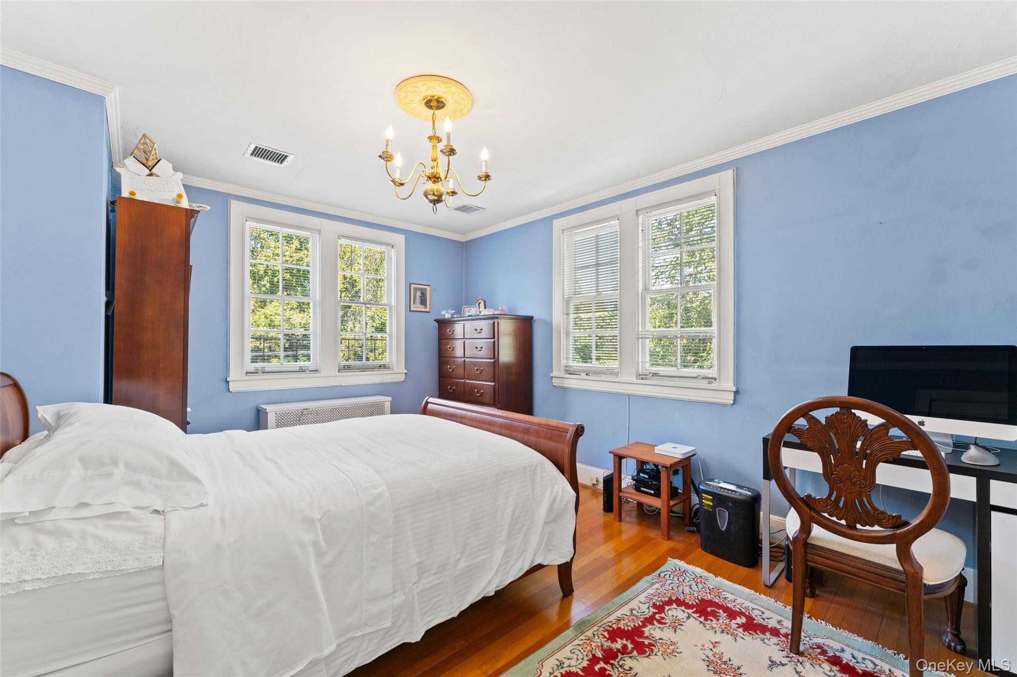 12 Hewitt Avenue, Bronxville, NY 10708