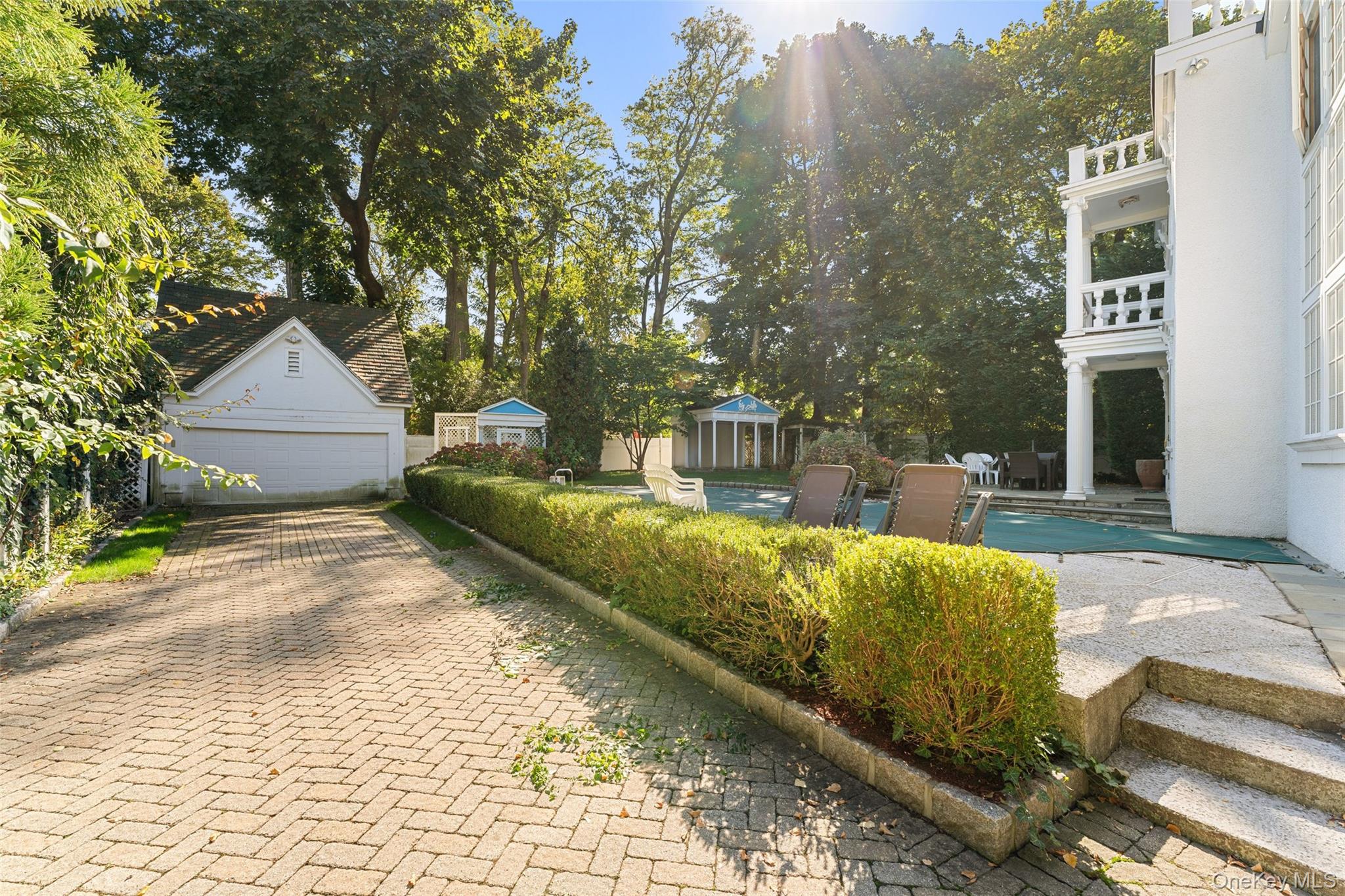 12 Hewitt Avenue, Bronxville, NY 10708