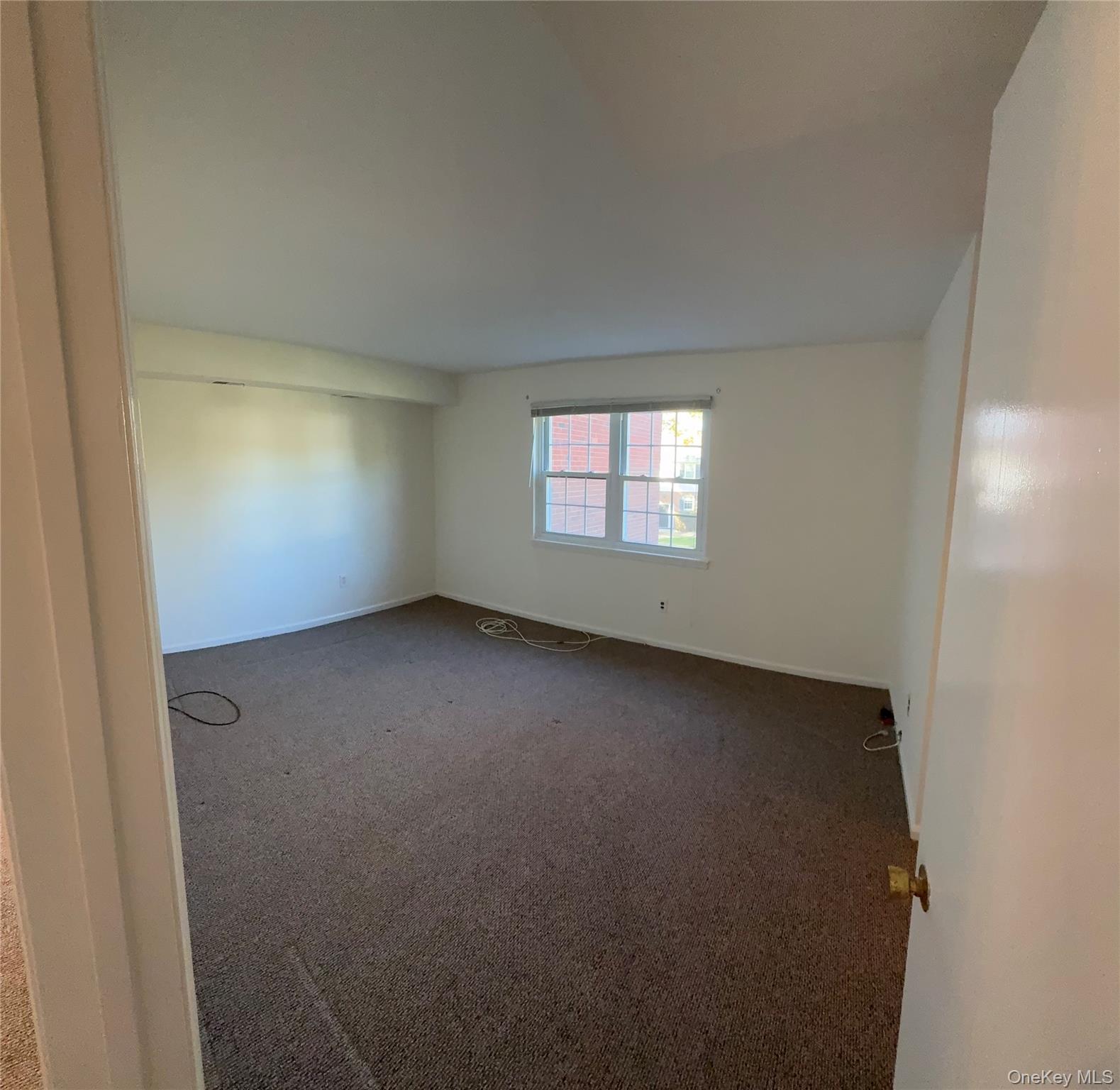 13 Essex Lane, Suffern, NY 10901