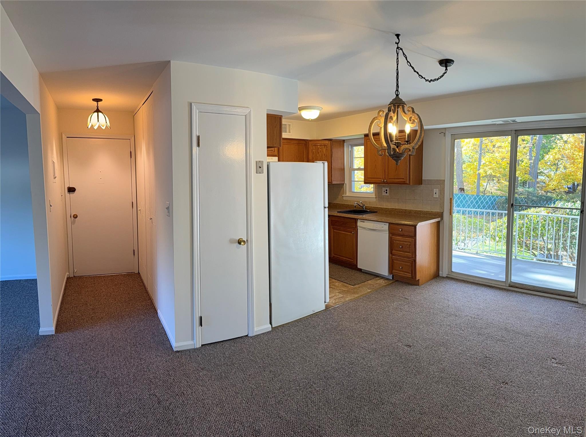 13 Essex Lane, Suffern, NY 10901