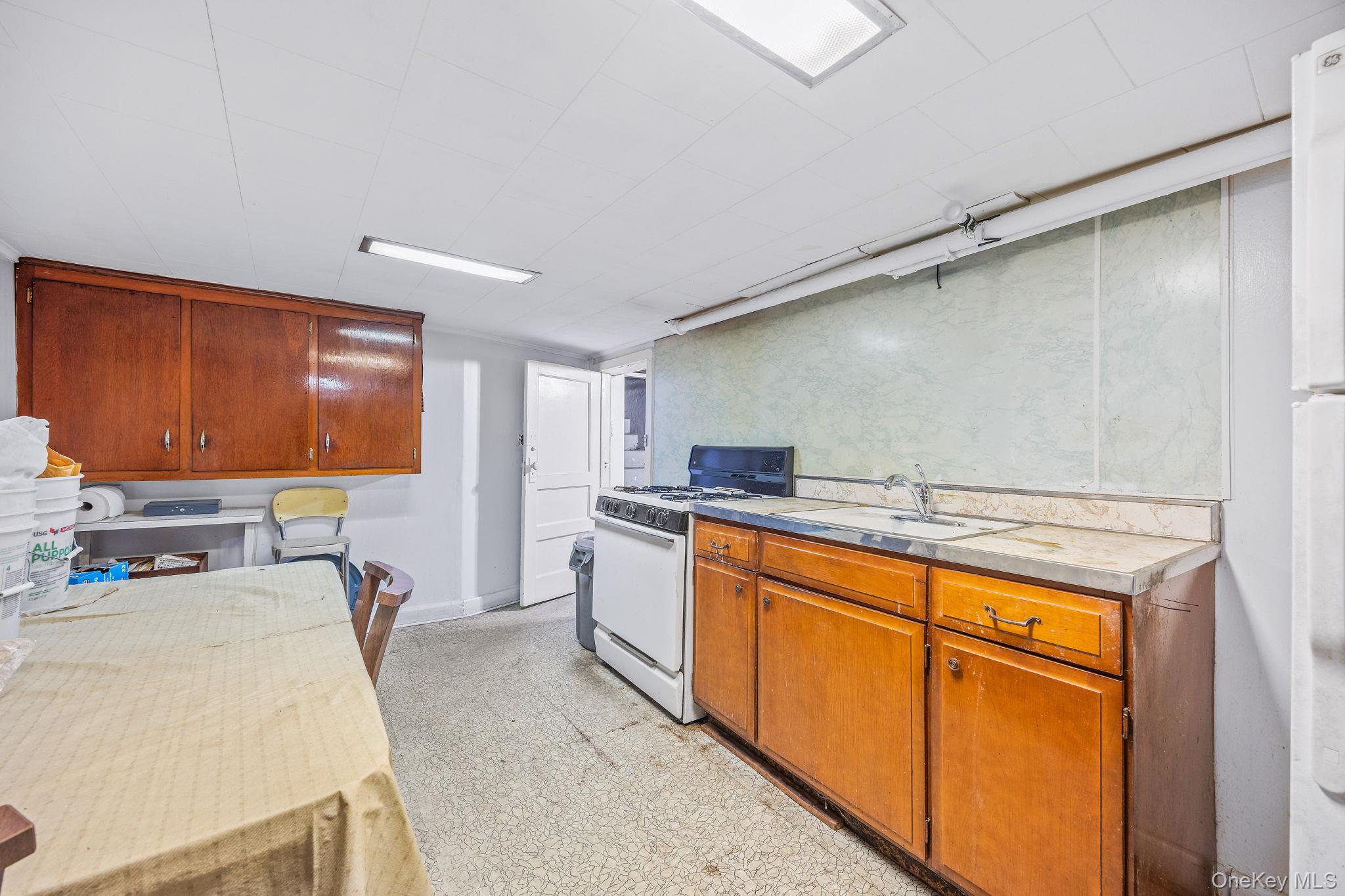 62-47 64th Street, Middle Village, NY 11379