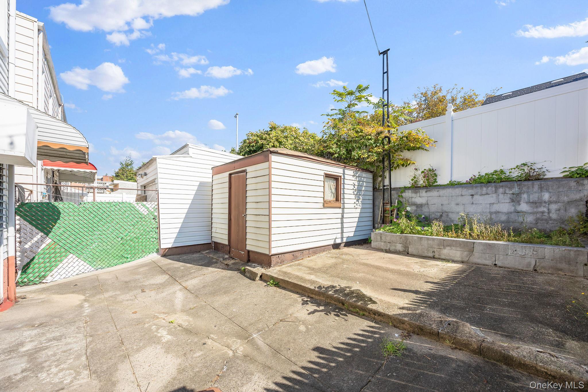 62-47 64th Street, Middle Village, NY 11379