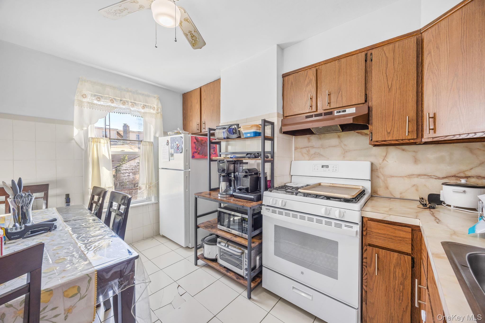 62-47 64th Street, Middle Village, NY 11379