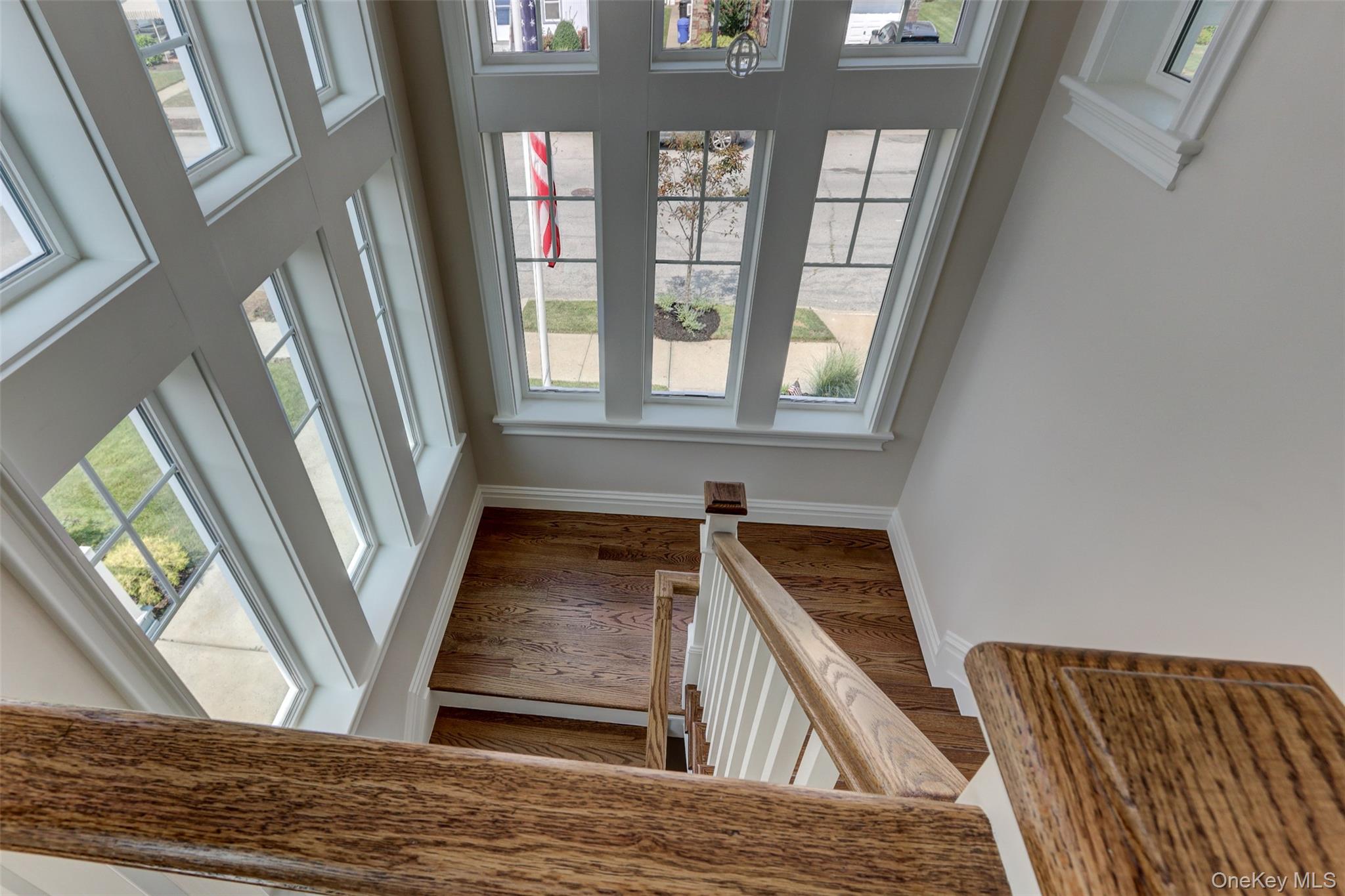 538 W Walnut Street, Long Beach, NY 11561