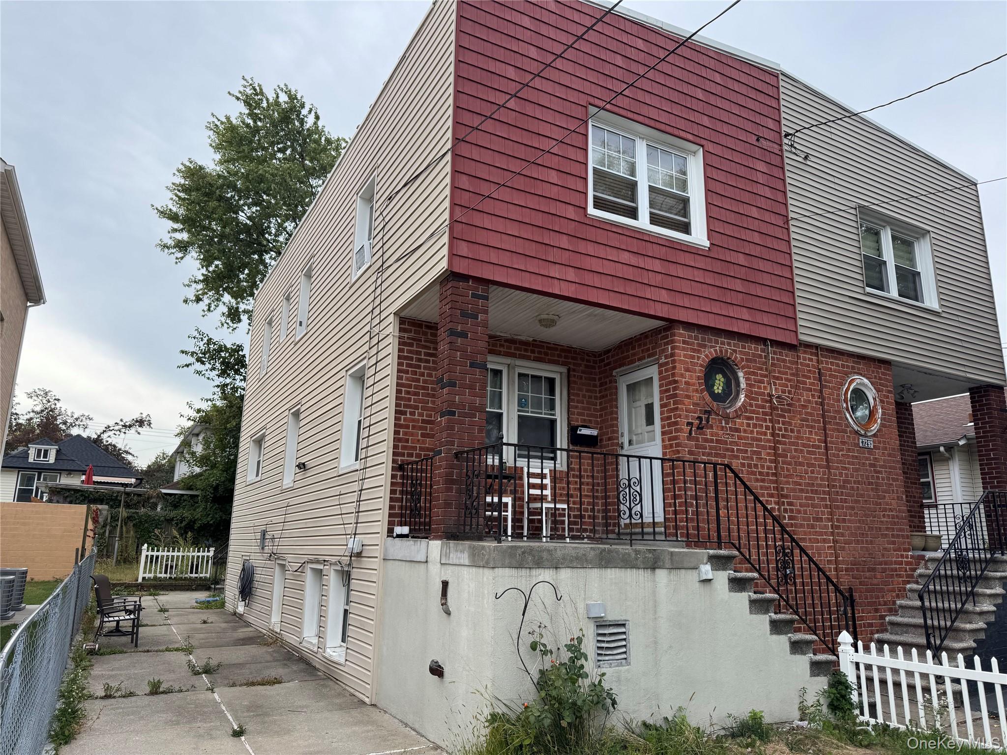 727 Clarence Avenue, Bronx, NY 10465