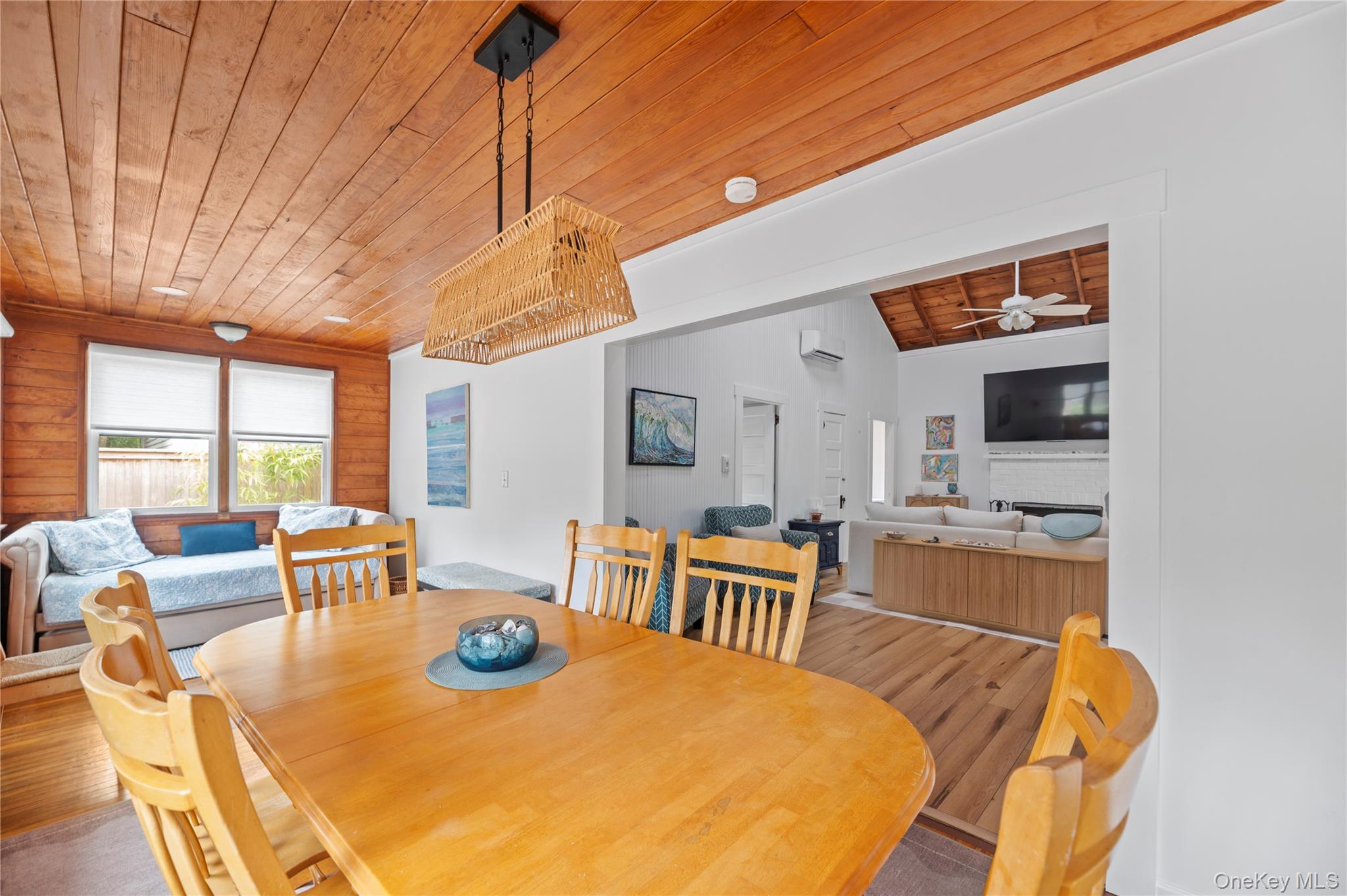 25 Atlantic Avenue, Seaview, NY 11770