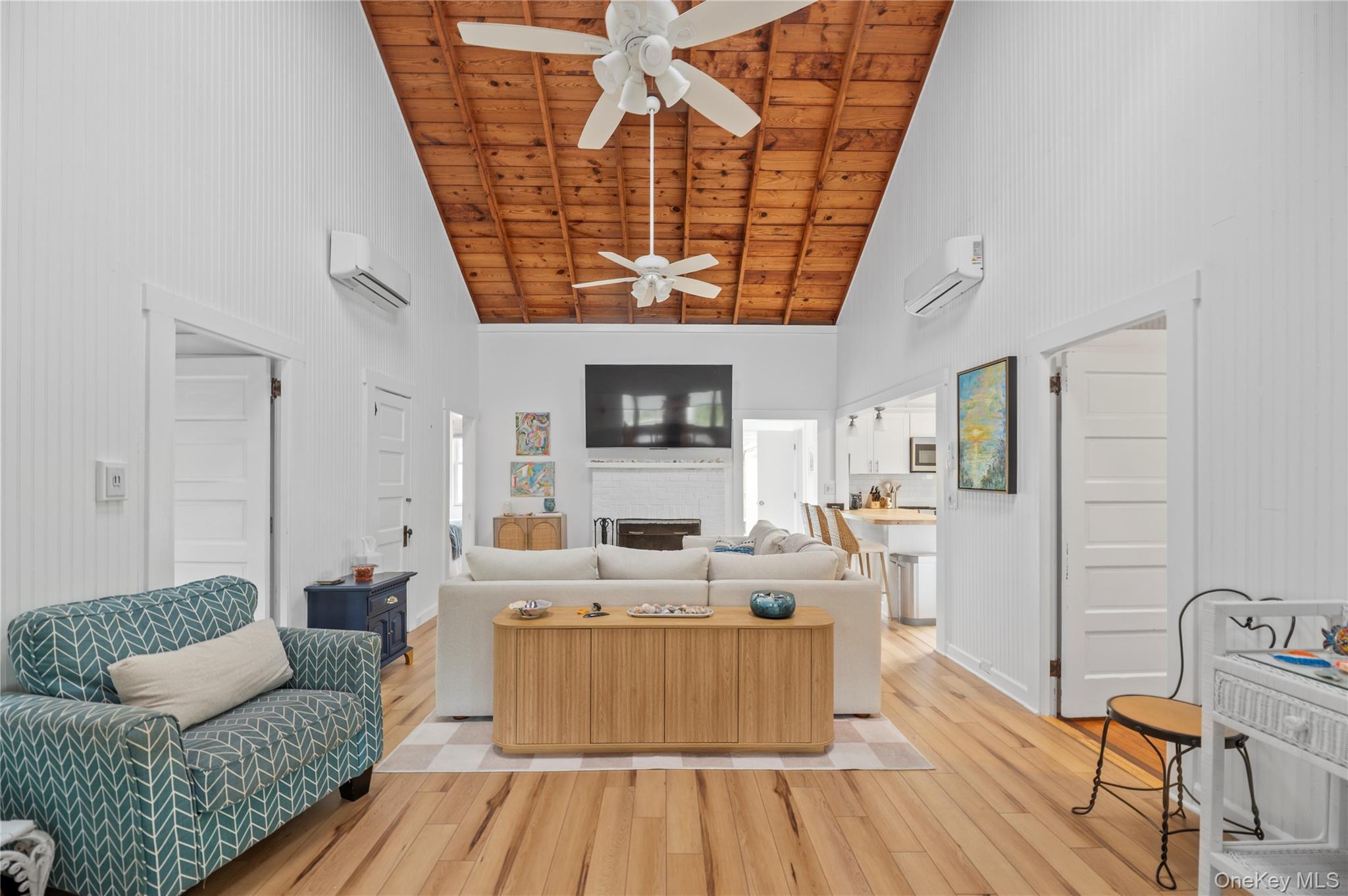 25 Atlantic Avenue, Seaview, NY 11770