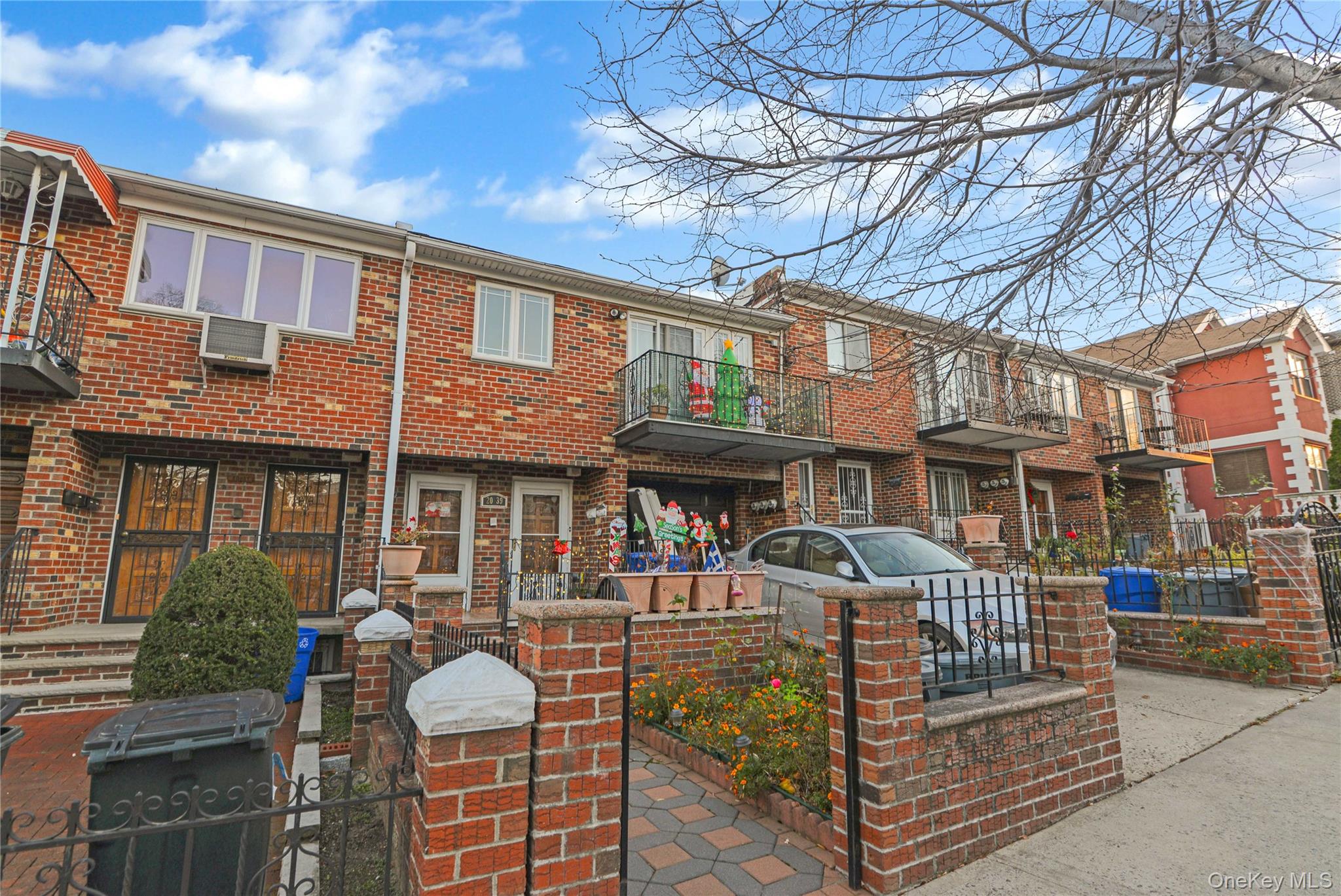20-39 49th Street, Astoria, NY 11105