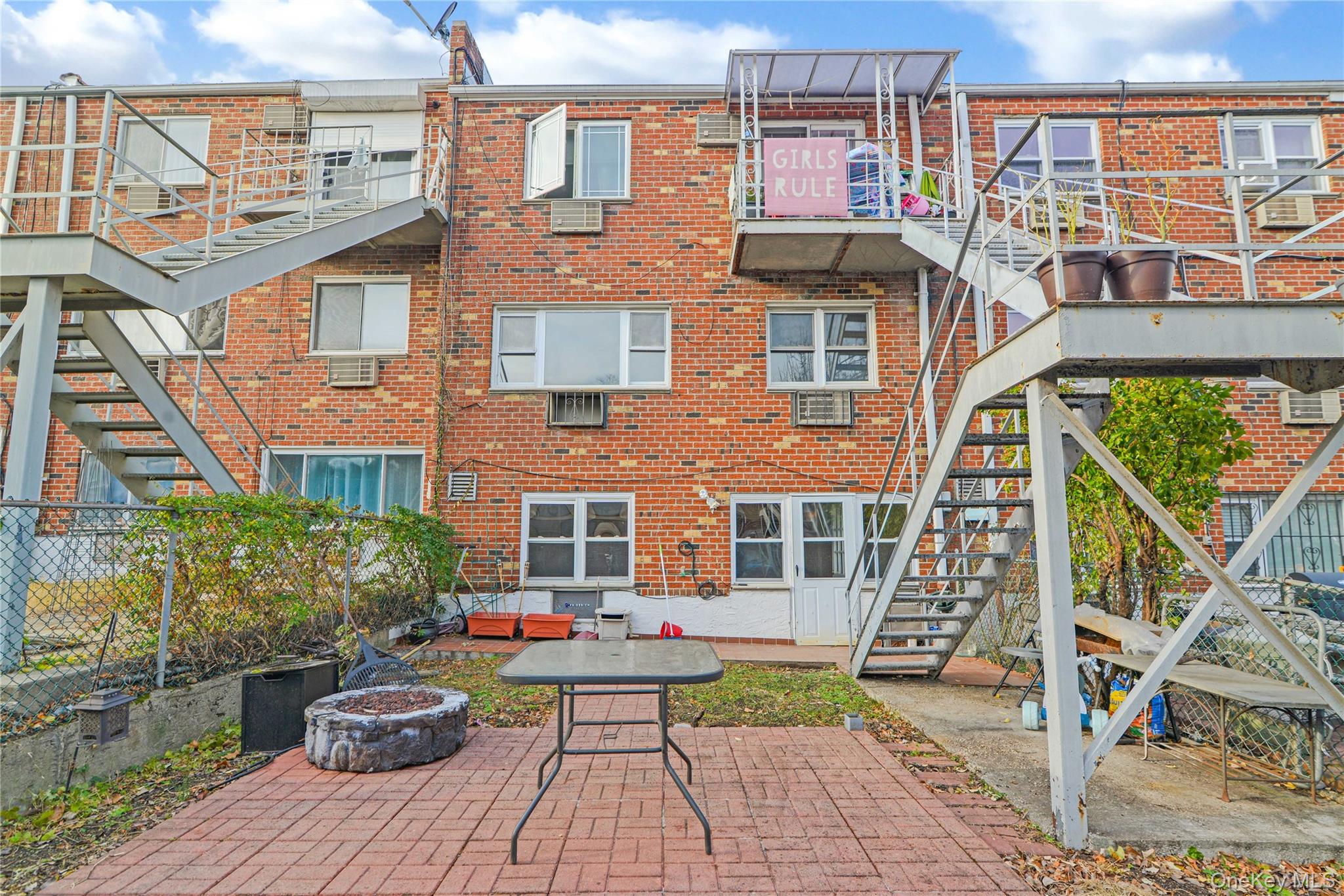 20-39 49th Street, Astoria, NY 11105