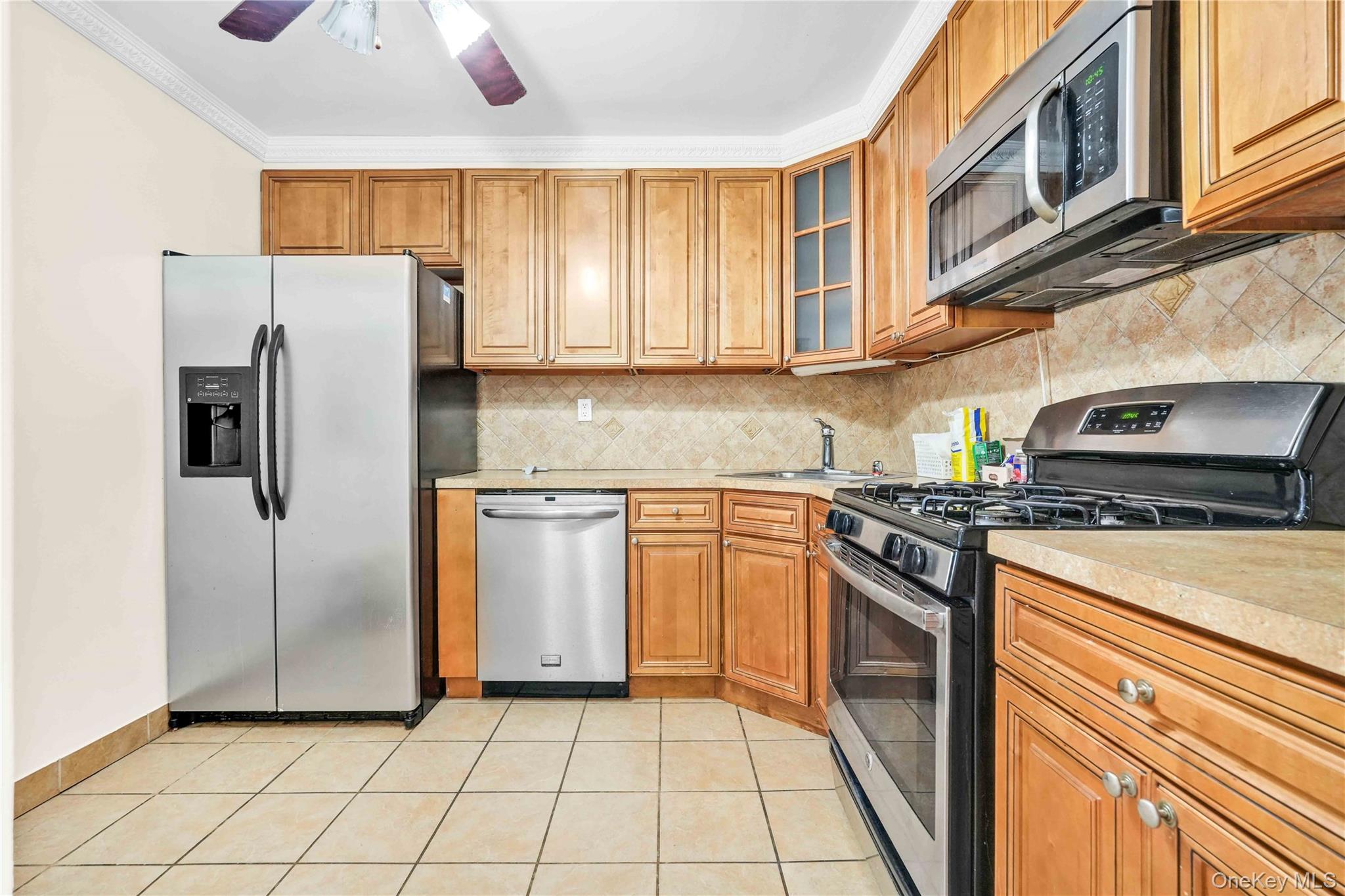 20-39 49th Street, Astoria, NY 11105