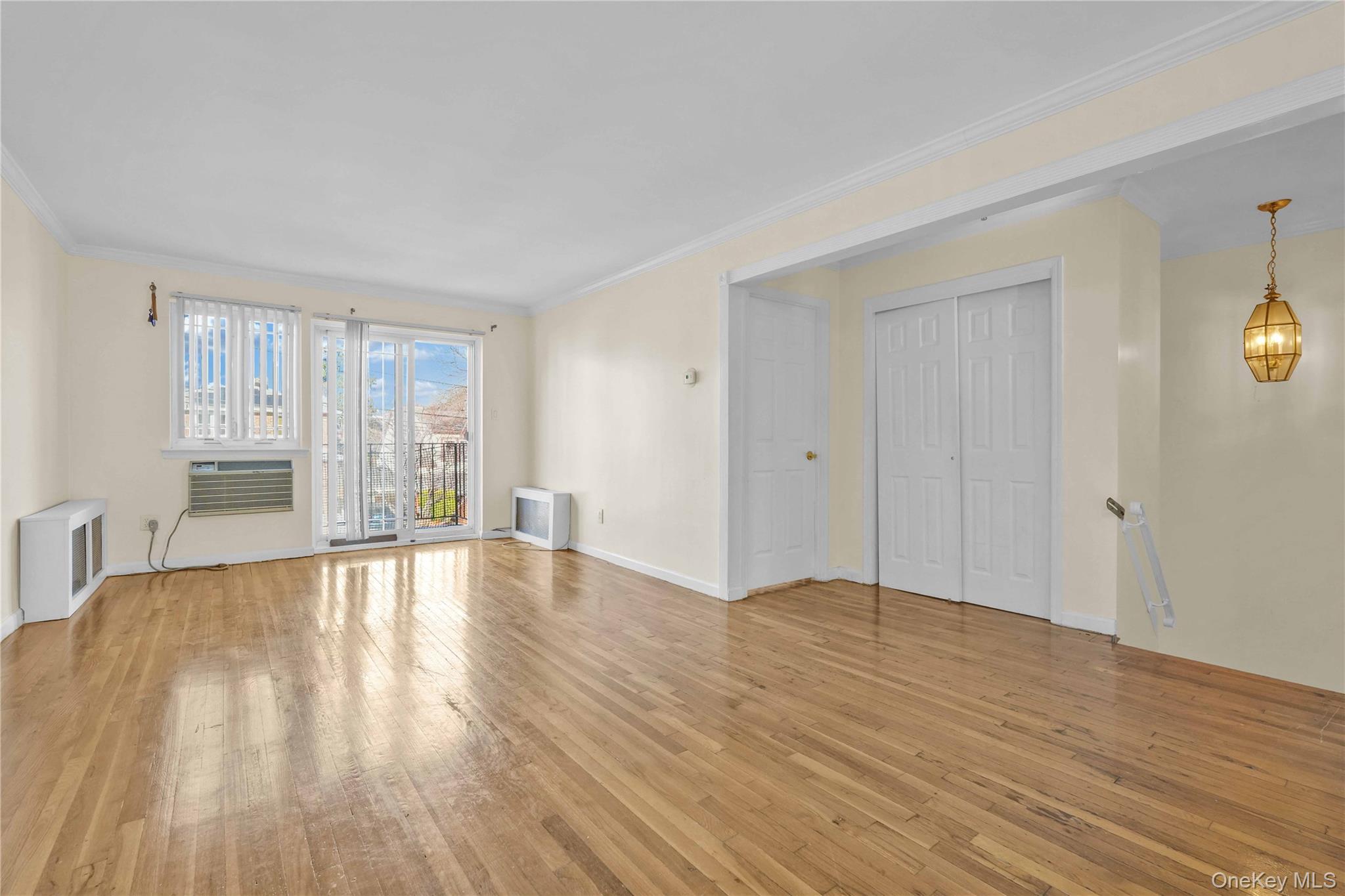 20-39 49th Street, Astoria, NY 11105