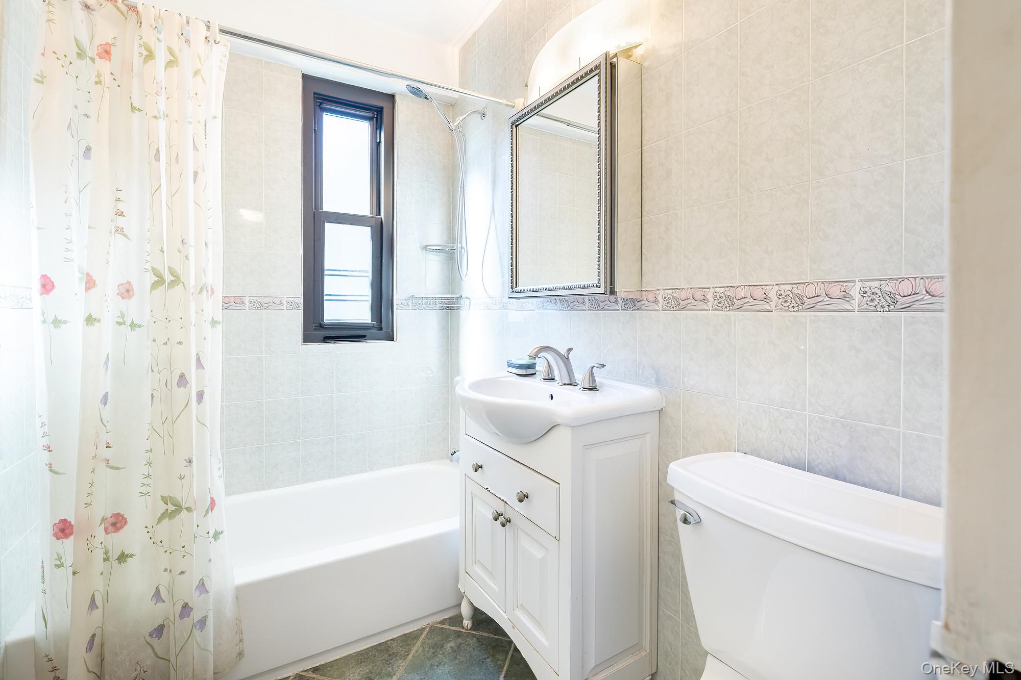 3850 Sedgwick Avenue # 5J, Bronx, NY 10463