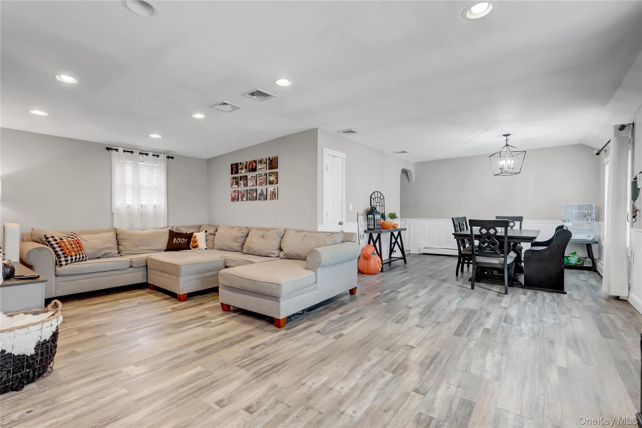 89 Marie Street, Lindenhurst, NY 11757