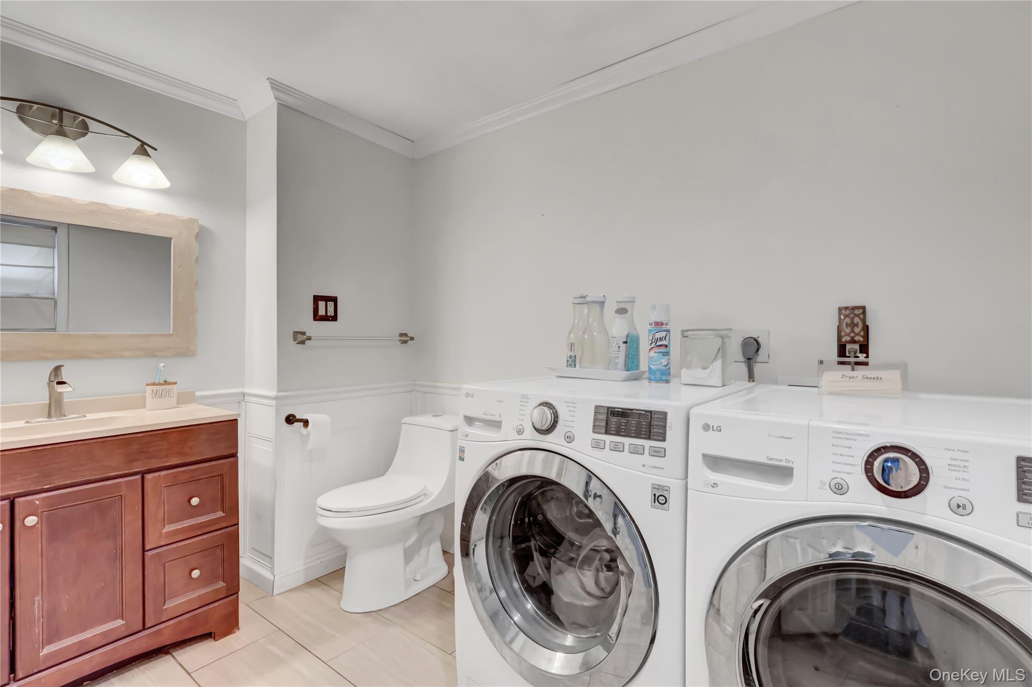 89 Marie Street, Lindenhurst, NY 11757