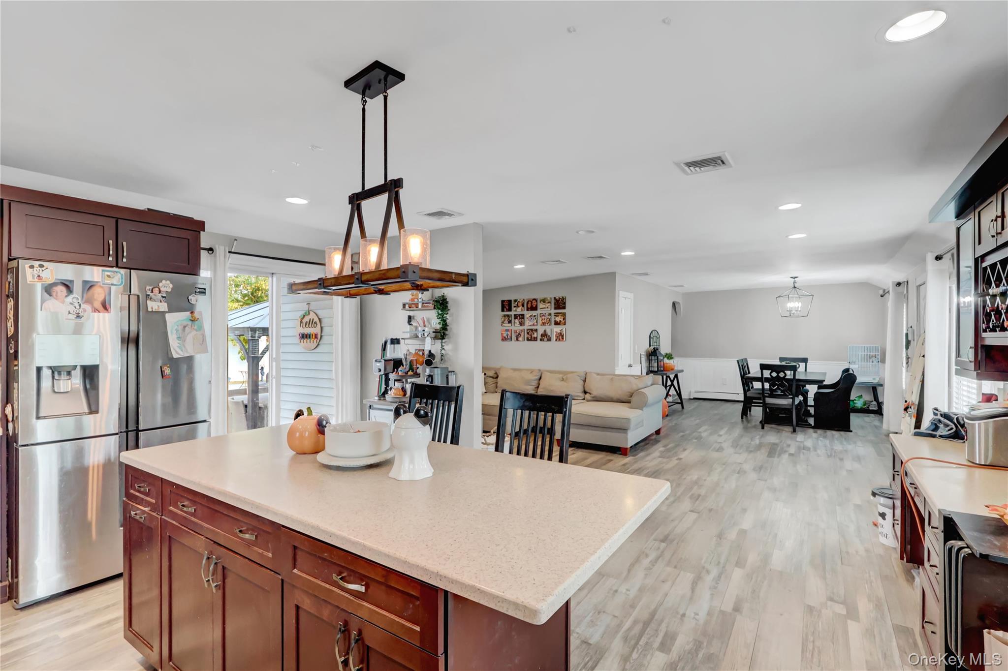 89 Marie Street, Lindenhurst, NY 11757