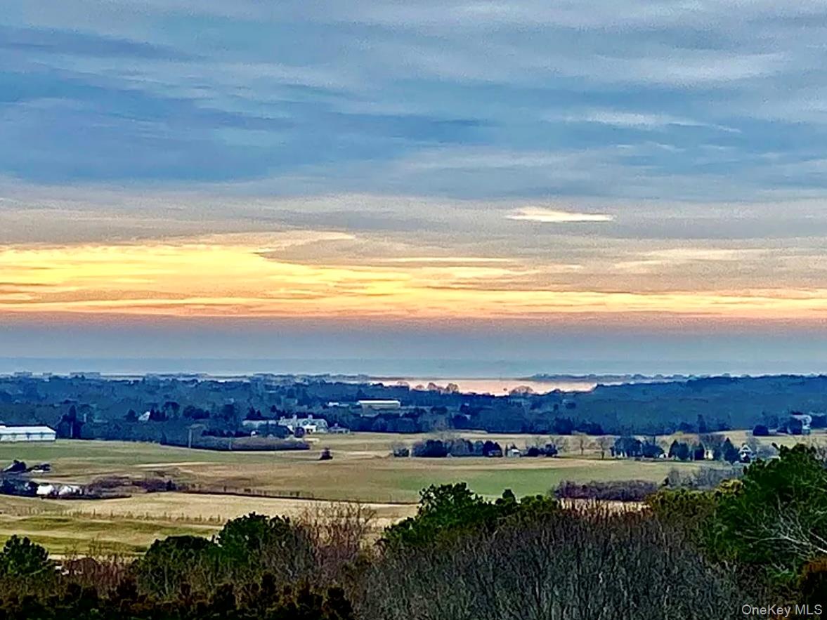 972 Noyack Path, Water Mill, NY 11976